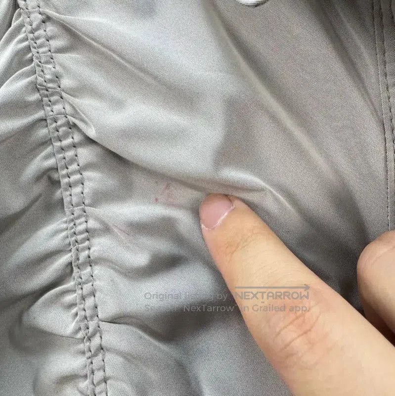 Burberry Burberry Long Silver Pleated Trench Coat. Size L / US 10 / IT 46 - 6 Thumbnail