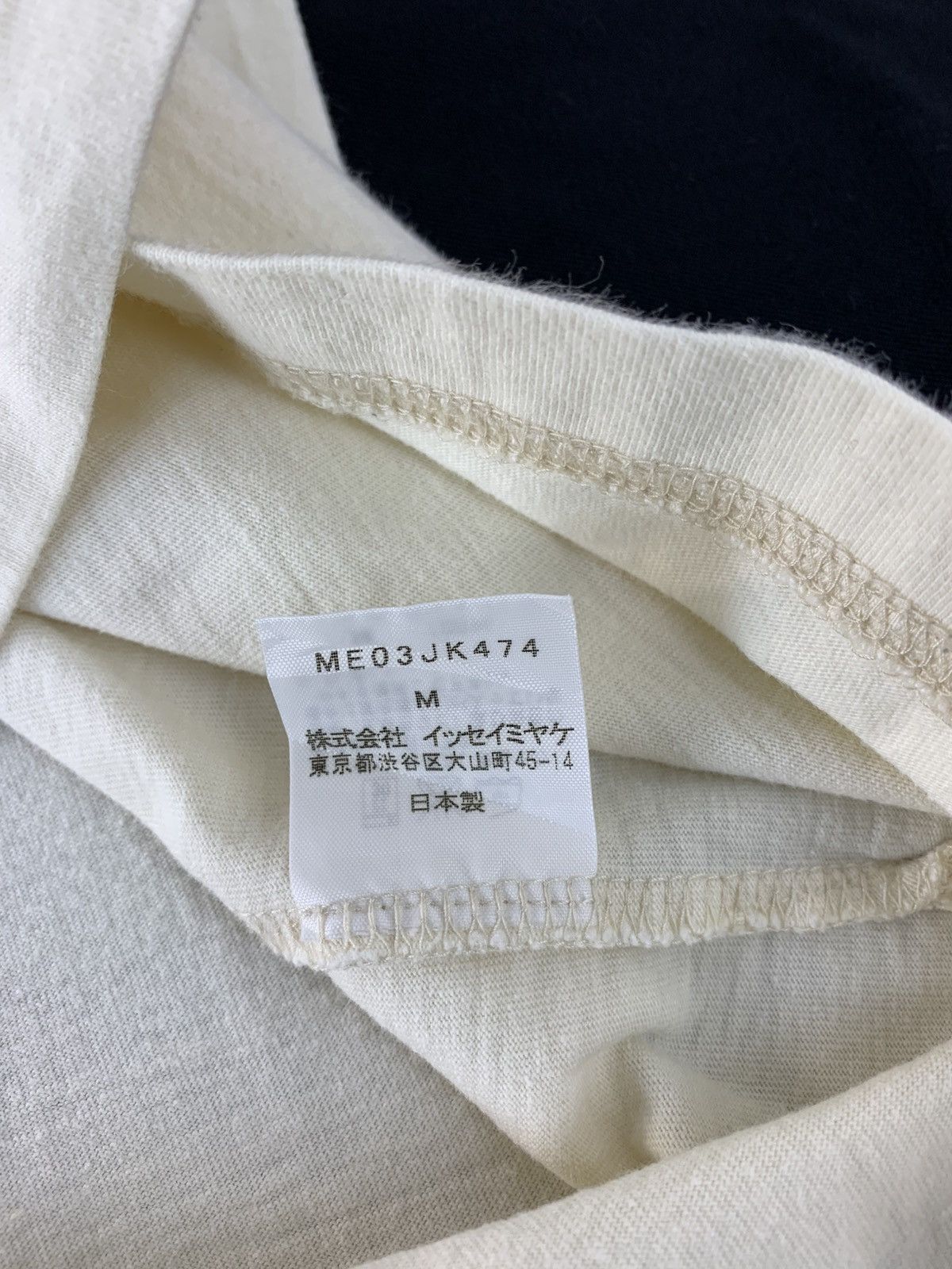 Issey Miyake Hype Issey Miyake Men Plain Crewneck Printed Tee Size US L / EU 52-54 / 3 - 6 Thumbnail