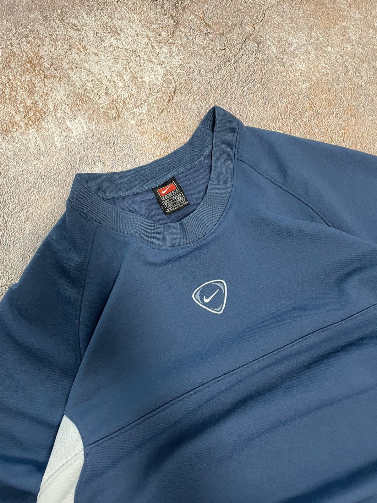 Nike Vintage Nike Center Swoosh Boxy Sweatshirt Size US M / EU 48-50 / 2 - 3 Thumbnail