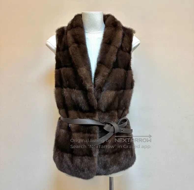 Loro Piana Loro Piana Mink and Cashmere Fur Vest Size XS / US 0-2 / IT 36-38 - 1 Thumbnail