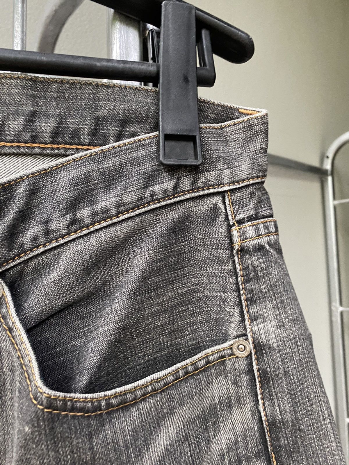 Burberry Burberry grey denim jeans Size US 32 / EU 48 - 18 Thumbnail