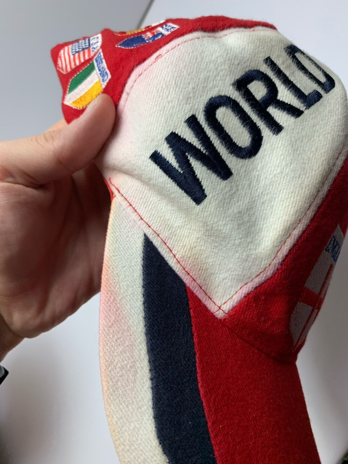 Vintage England interesting rugby cap Vintage worldwide Size ONE SIZE - 6 Thumbnail