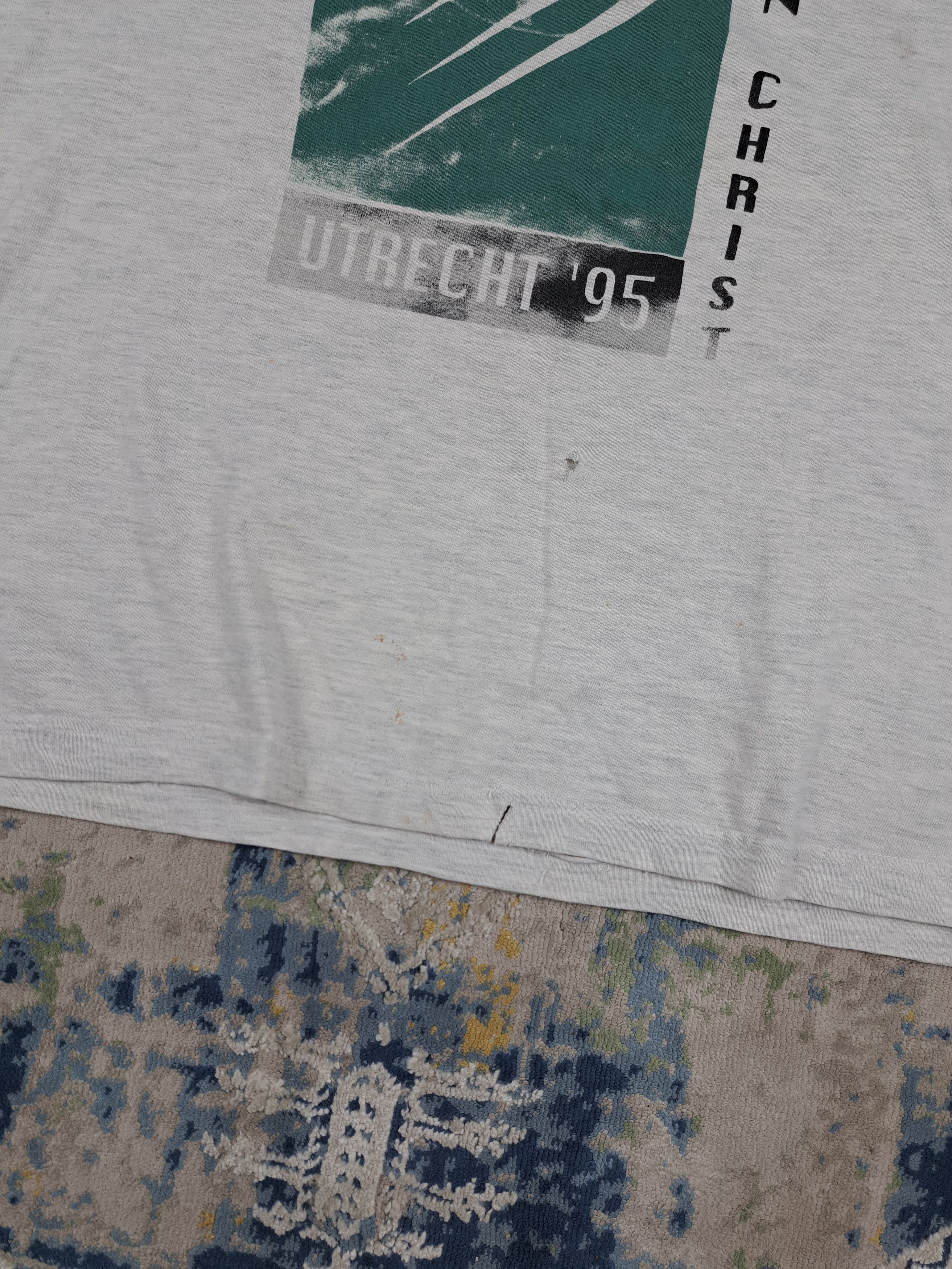 Vintage Vintage 90s 1995 United in Christ Tee Jesus Christian Kanye Size US M / EU 48-50 / 2 - 4 Thumbnail