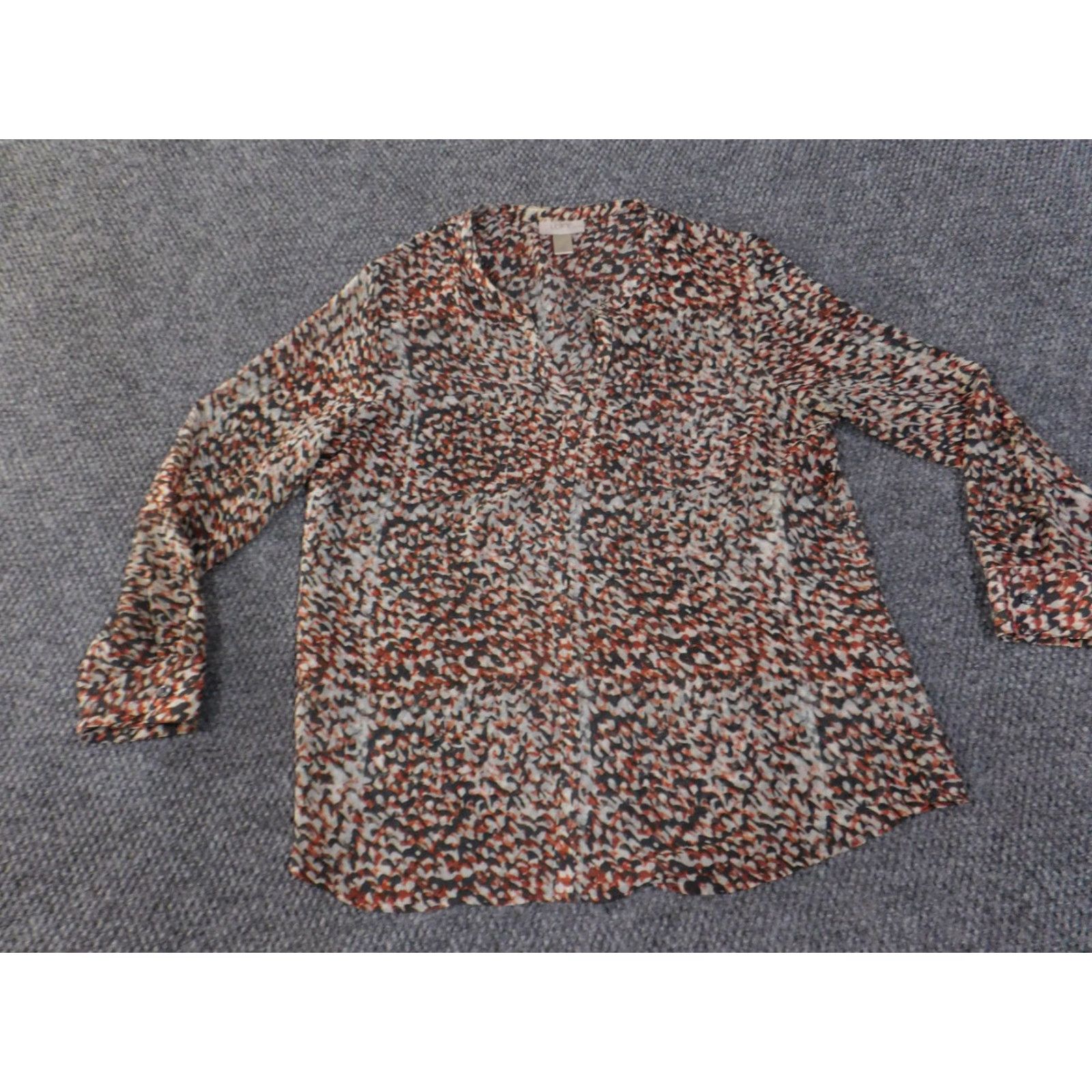 Ann Taylor Ann Taylor Loft Blouse Shirt Womens Petite Large Multicolor V-Neck Lightweight Geometric Pattern Long Sleeve Pullover Casual Button Polyester Rayon Size L / US 10 / IT 46 - 3 Thumbnail