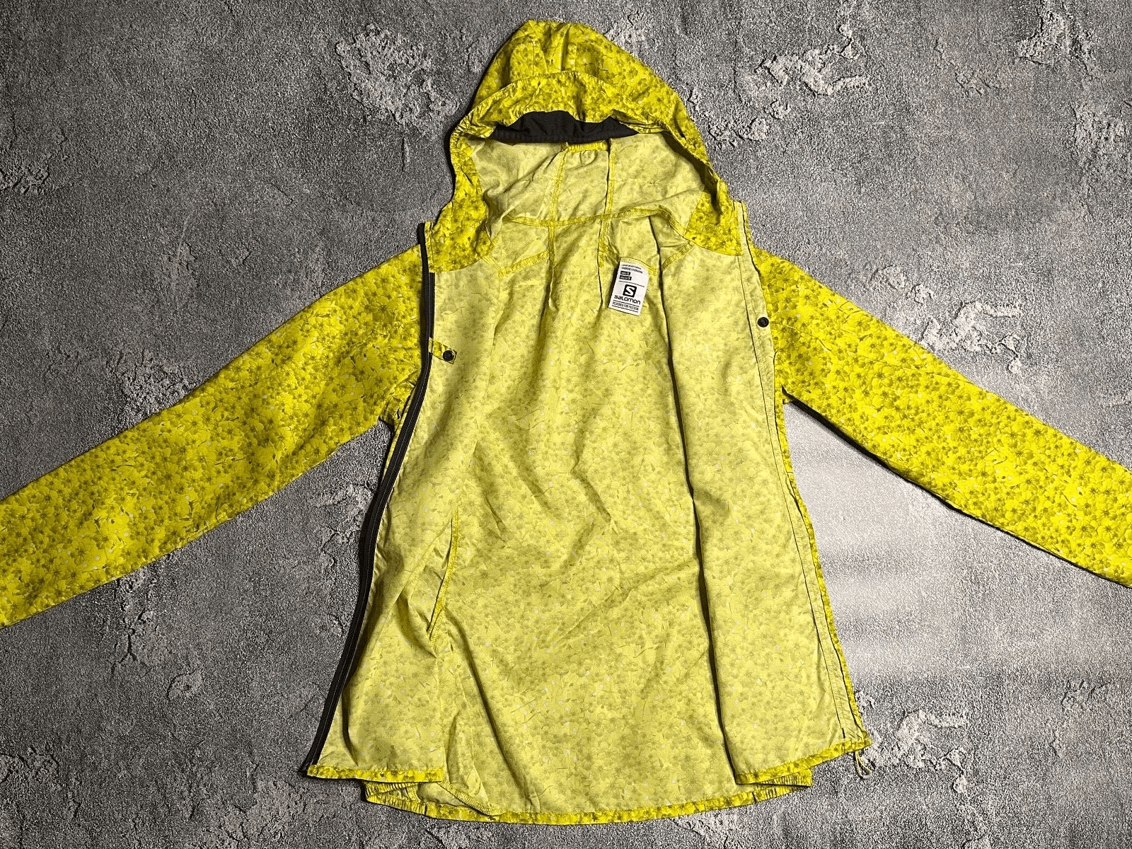 Salomon pit to pit-48cm/18.89inch back-68cm/22.83inch Size S / US 4 / IT 40 - 5 Thumbnail
