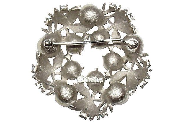 Designer Sarah Coventry Costume Silver Tone Simulate Pearl Wreath Pin Size ONE SIZE - 4 Thumbnail