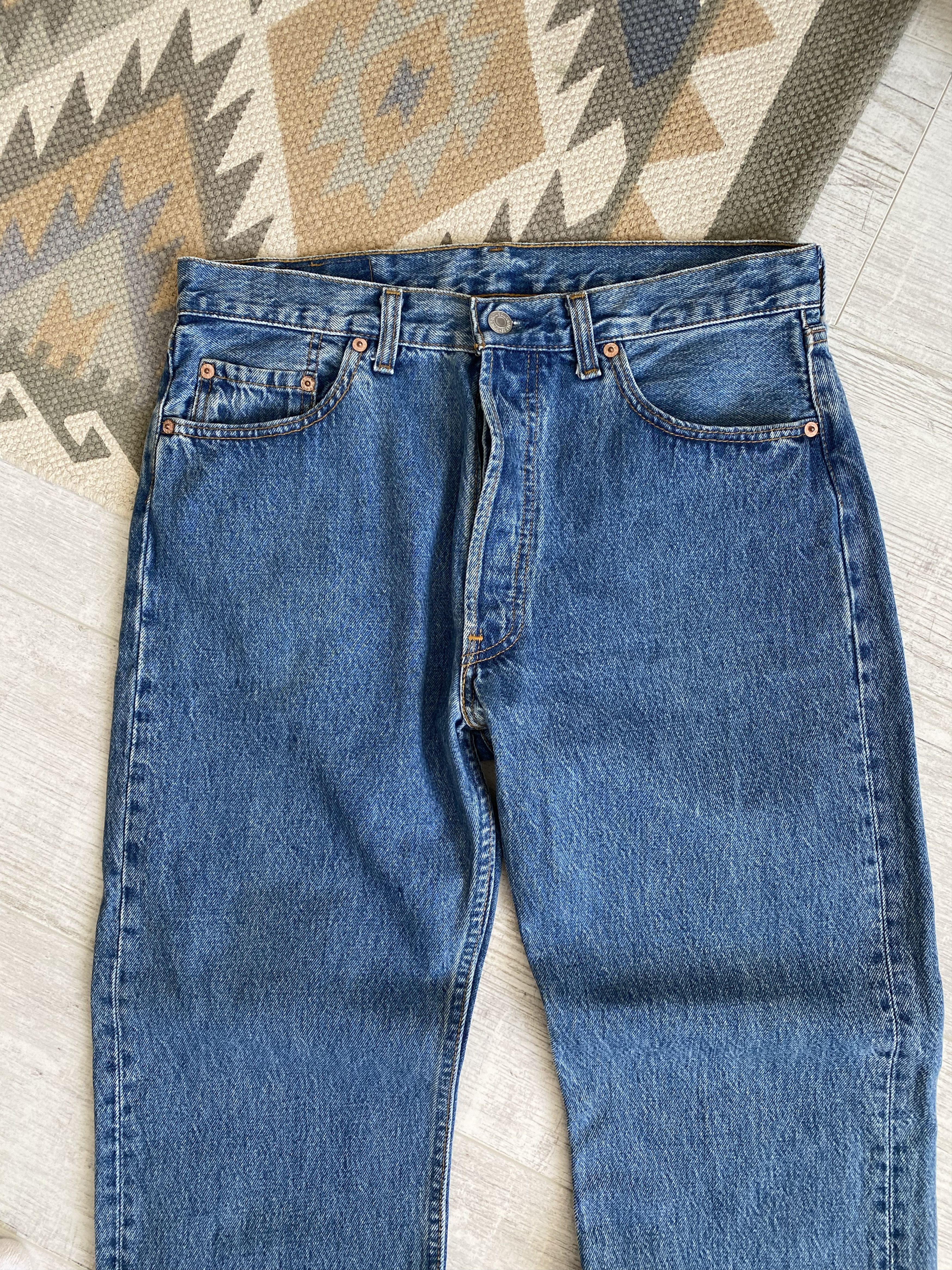 Levi's Vintage Levis Cotton Blue Washed Straight Jeans Size US 34 / EU 50 - 3 Thumbnail