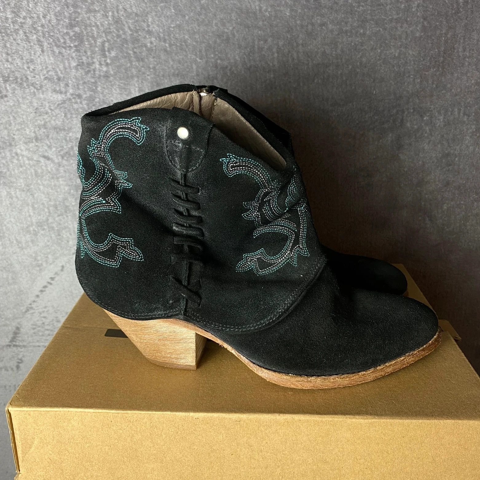 Designer × LIEBESKIND BERLIN Liebeskind Berlin Cowboy boots heels black Size US 7 / IT 37 - 4 Thumbnail