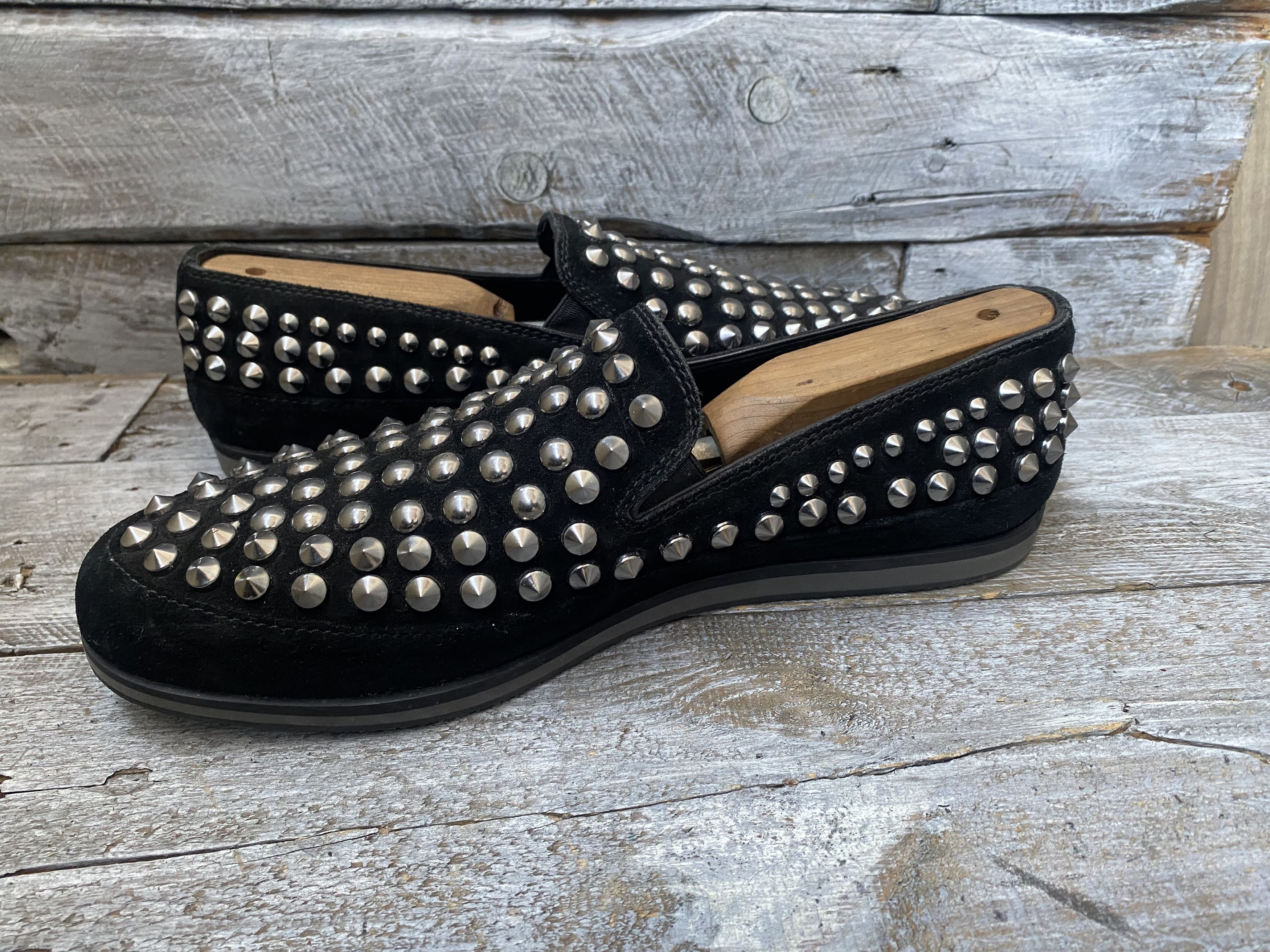 Prada Prada studded,spiked slip on leather shoes Size US 8 / EU 41 - 10 Thumbnail