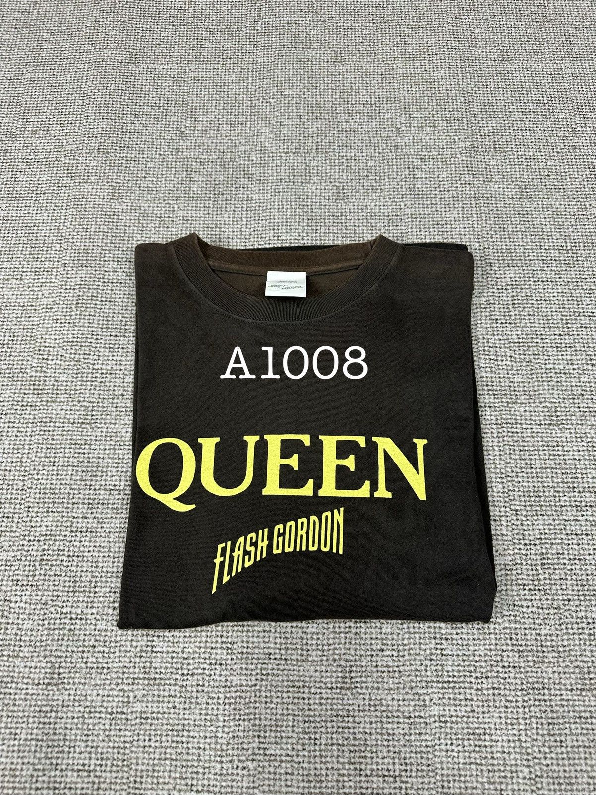 Band Tees Queen Flash Gordon Merch Tshirt A1008 Size US L / EU 52-54 / 3 - 11 Thumbnail