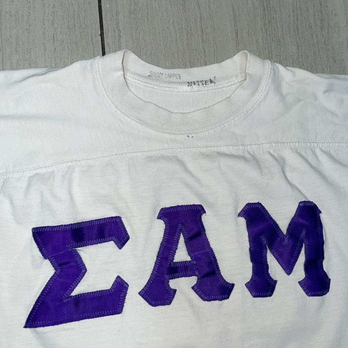 Russell Athletic × Vintage Vintage Russell Athletic Sigma Alpha Mu Fraternity T Size US L / EU 52-54 / 3 - 3 Thumbnail