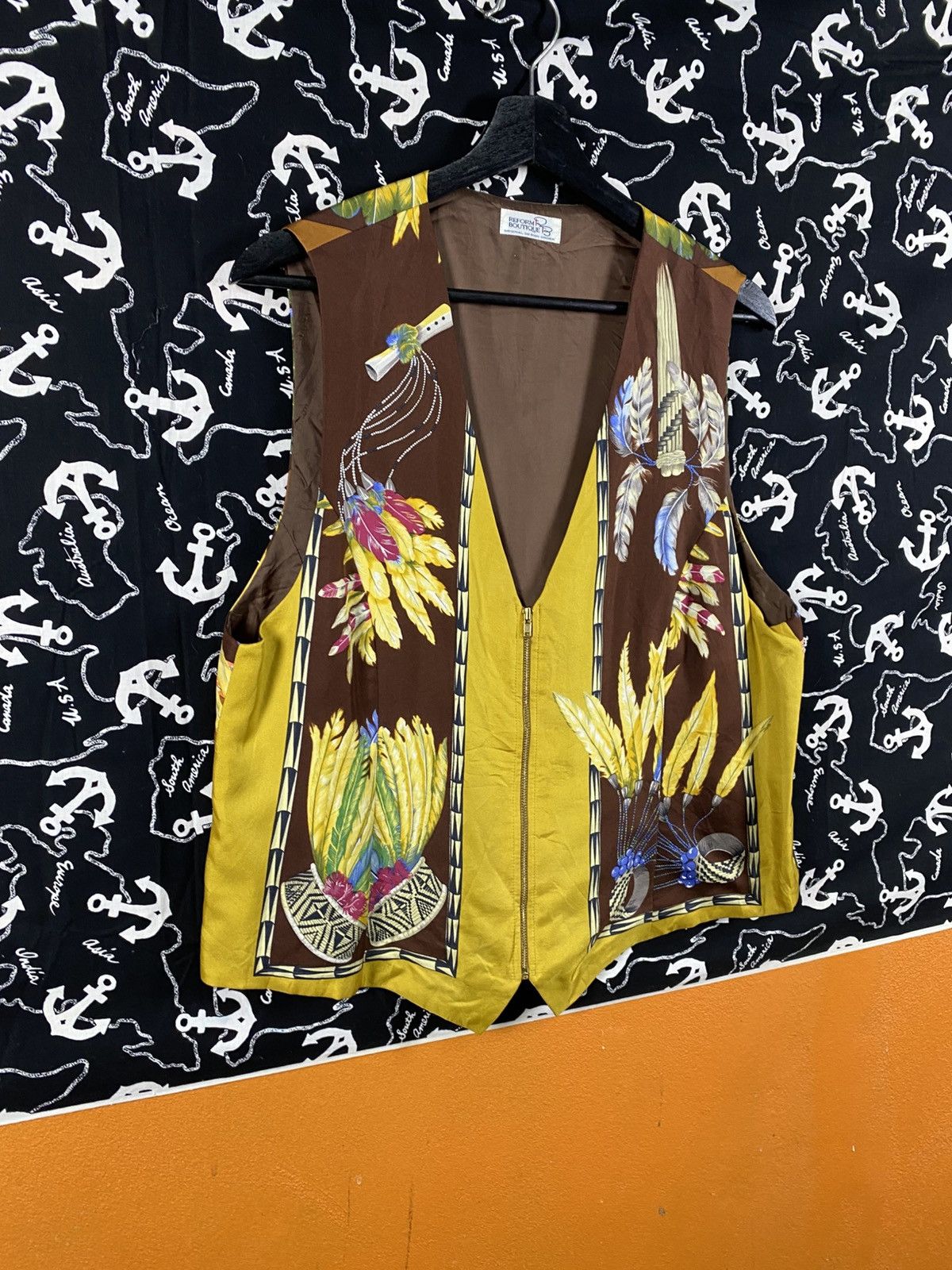Vintage Vintage Reform Boutique Silk Scarf Vest Hermès Paris Motif Size US S / EU 44-46 / 1 - 5 Thumbnail