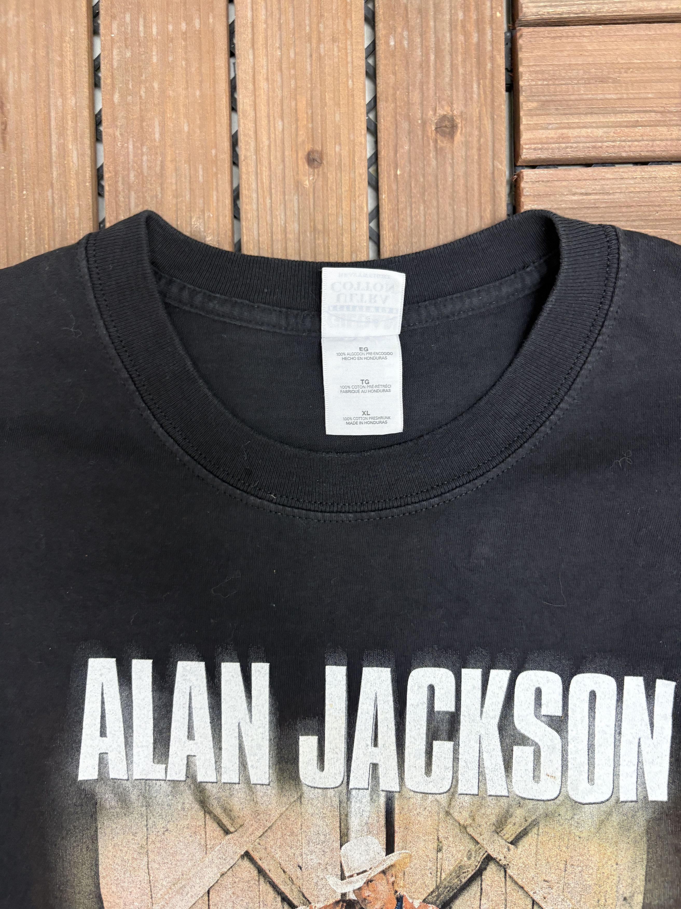 Vintage Alan Jackson Vintage Black T-Shirt Tee Size US XL / EU 56 / 4 - 4 Thumbnail