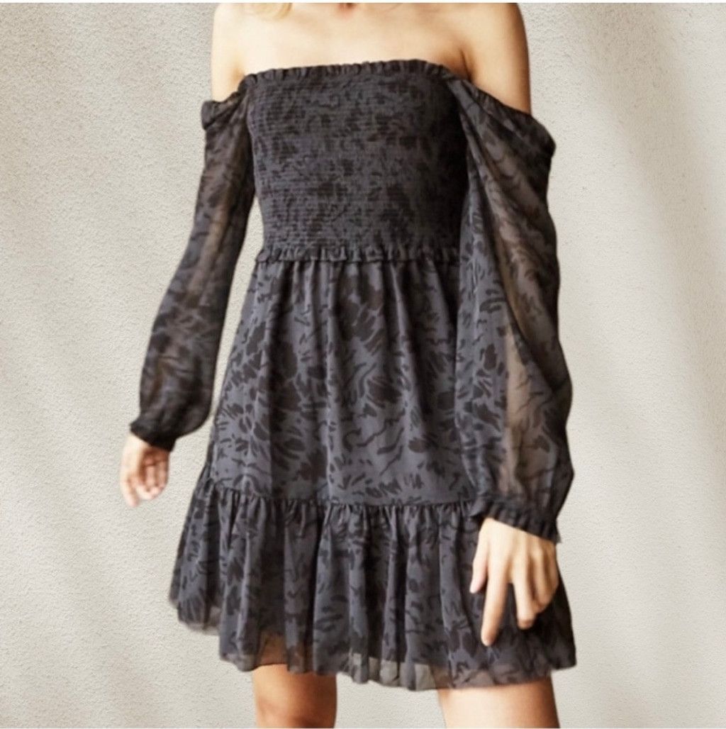 Aritzia Wilfred Aritzia Tempest Size Medium Off The Shoulder Dress Size M / US 6-8 / IT 42-44 - 2 Thumbnail