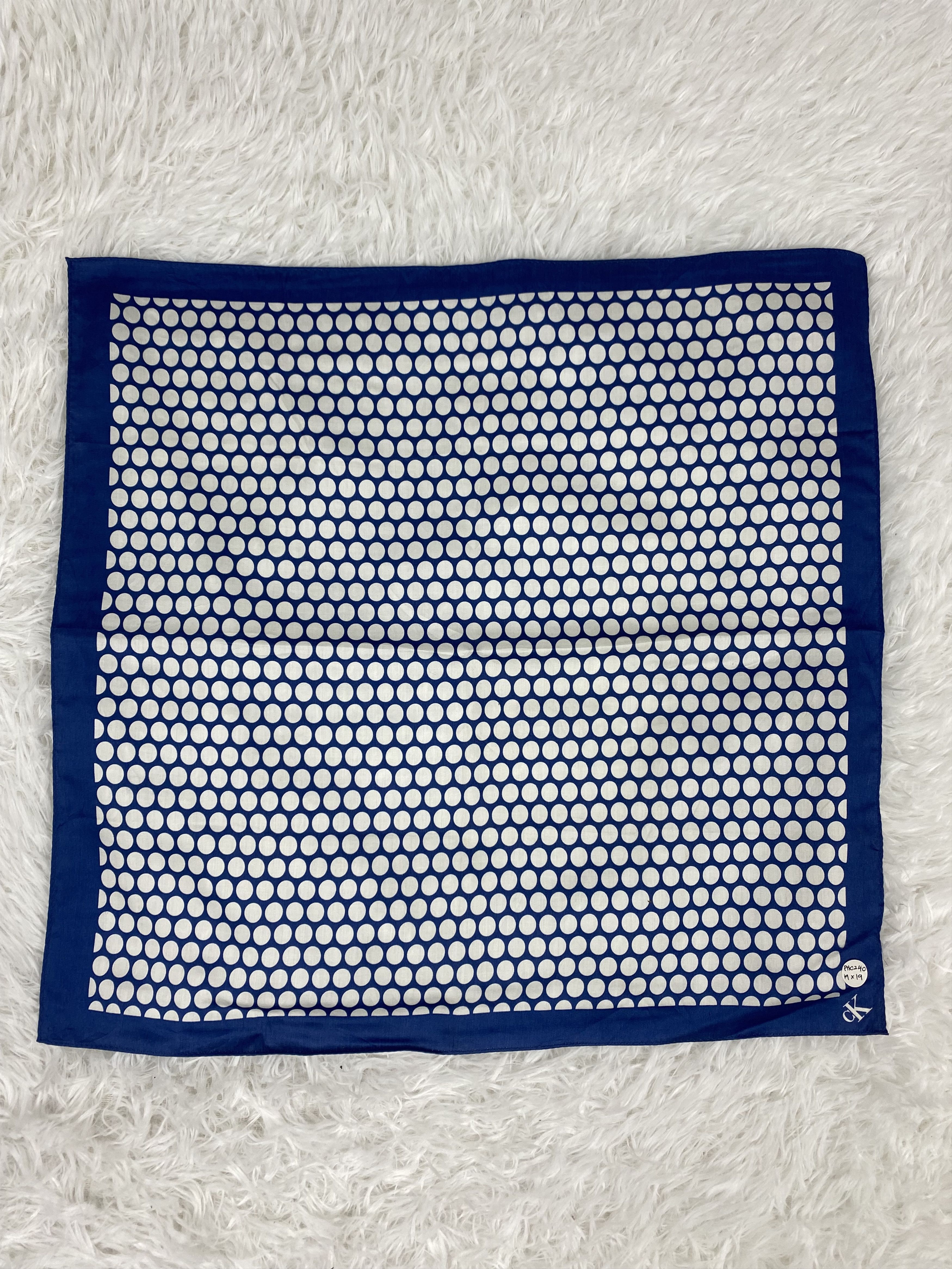 Calvin Klein Vintage Calvin Klein Handkerchief Neckerchief PH0240 Size ONE SIZE - 3 Thumbnail