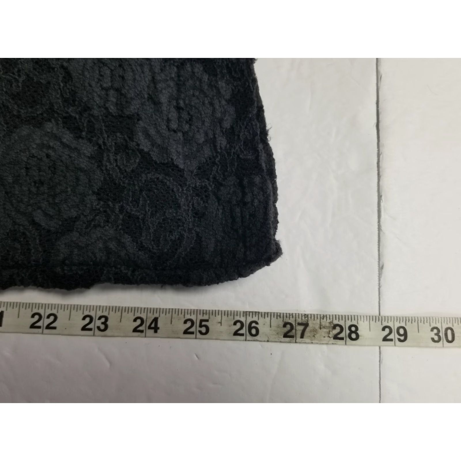 Anthropologie Maeve Anthropologie Skirt Womens Knee Length Black Lined Size Medium Elastic Waist Lace Cotton Nylon Spandex Floral Vintage No Pattern Classic Modern Size 32" / US 10 / IT 46 - 5 Thumbnail