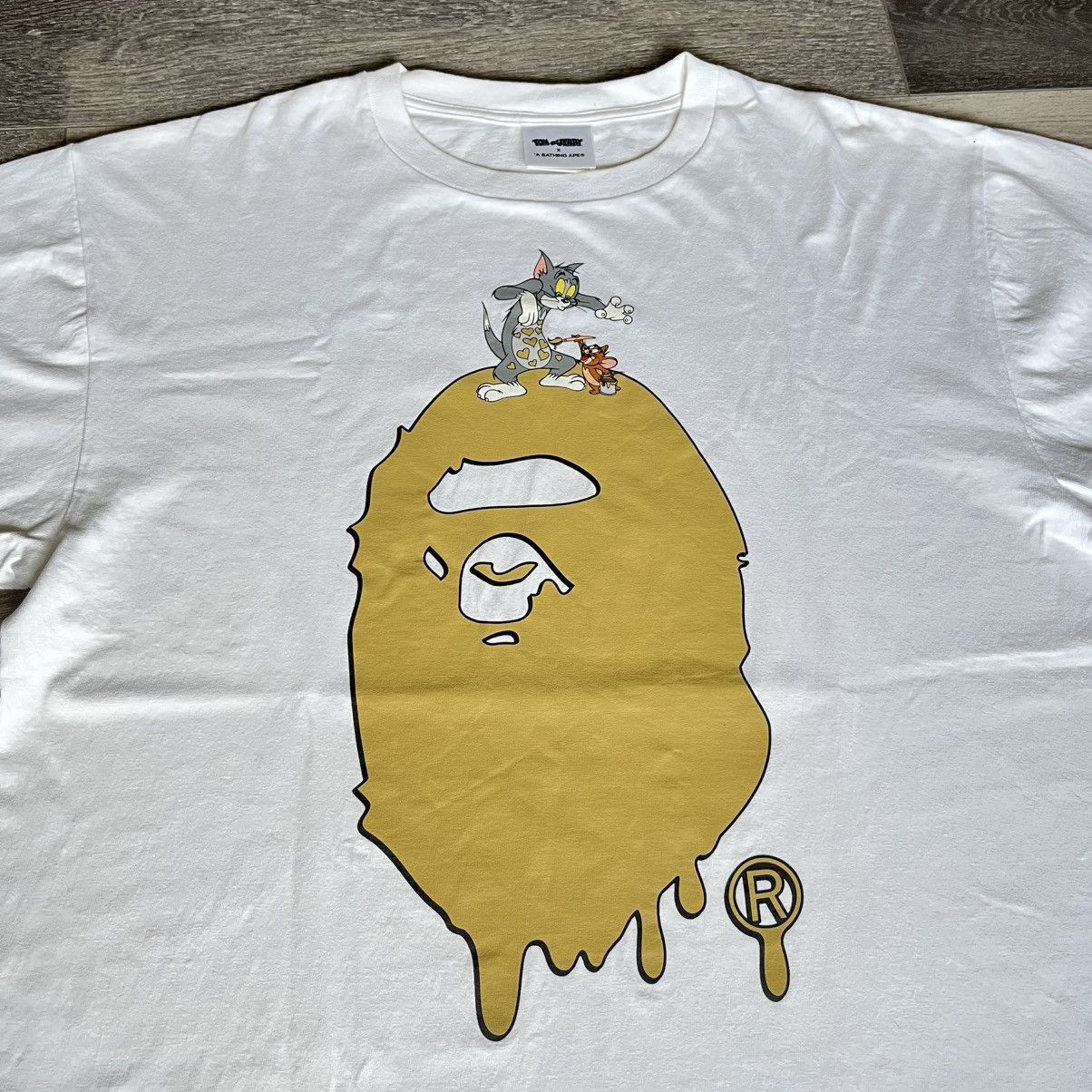 Bape RARE A Bathing Ape Bape x Tom and Jerry Painting Graphic Tee Size US XL / EU 56 / 4 - 3 Thumbnail