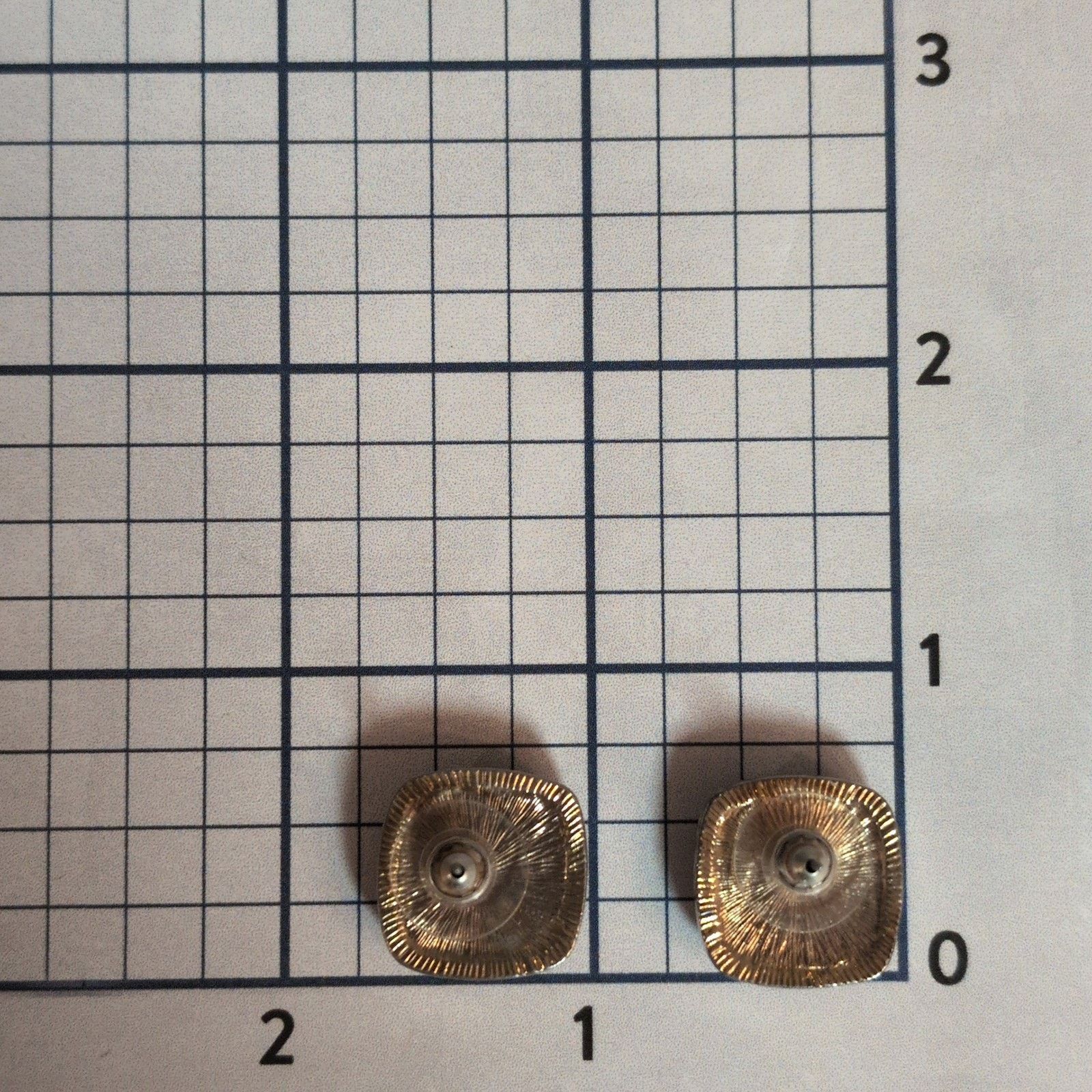 Other Dainty 1980s Two-Tone Gold & Silver Square Pierced Earrings Size ONE SIZE - 5 Thumbnail