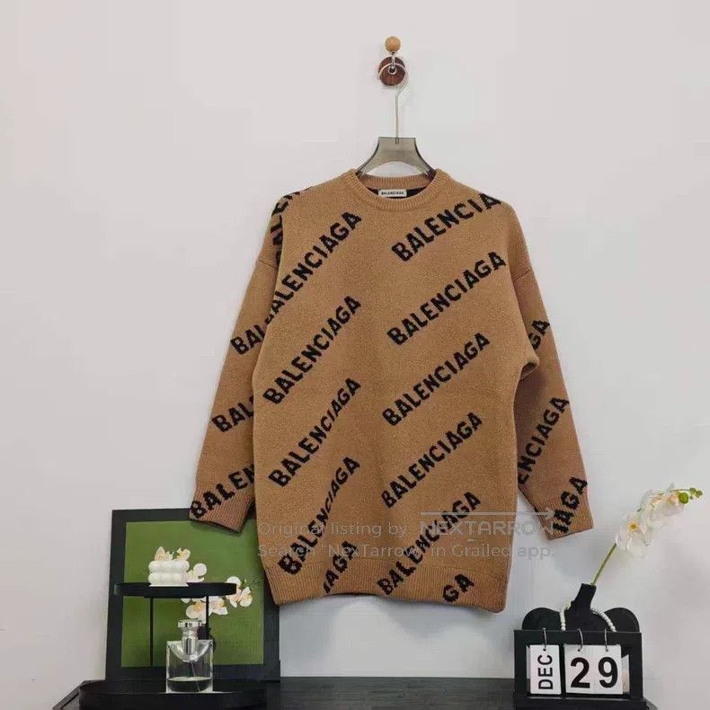 Balenciaga Balenciaga Letter Logo Full Print Wool Sweater Size US S / EU 44-46 / 1 - 1 Thumbnail