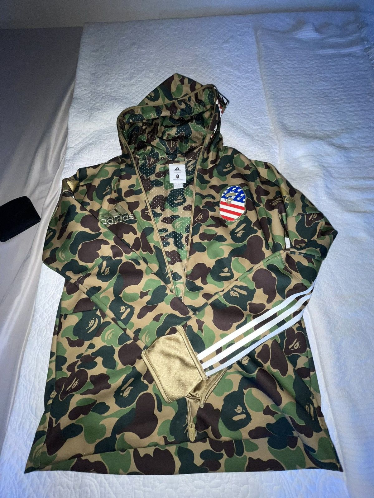 Adidas × Bape A Bathing Bape x Adidas Men's Full Zip Hoodie Size US L / EU 52-54 / 3 - 1 Thumbnail