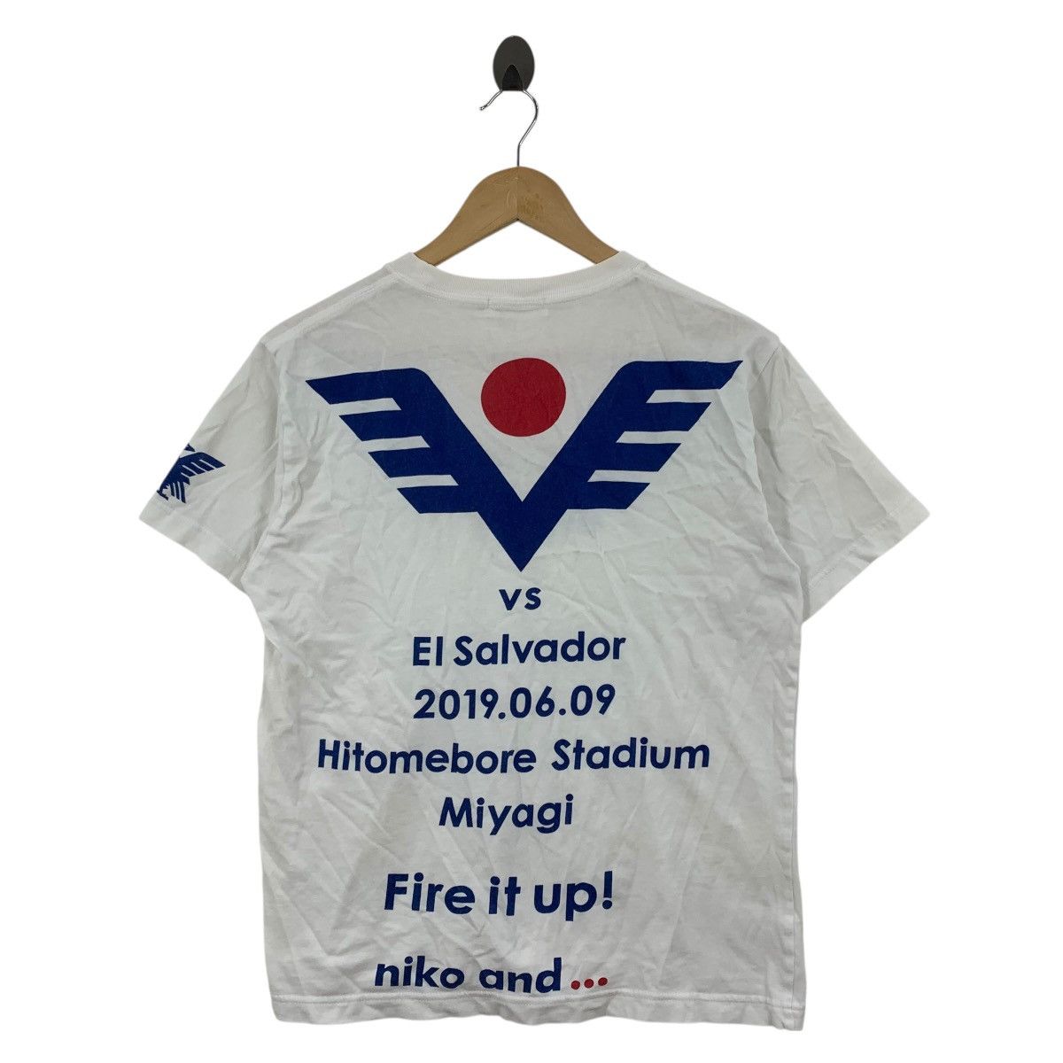 Vintage NIKO AND SAMURAI Vs El Salvador Japan National Team Tshirt Size US S / EU 44-46 / 1 - 1 Thumbnail
