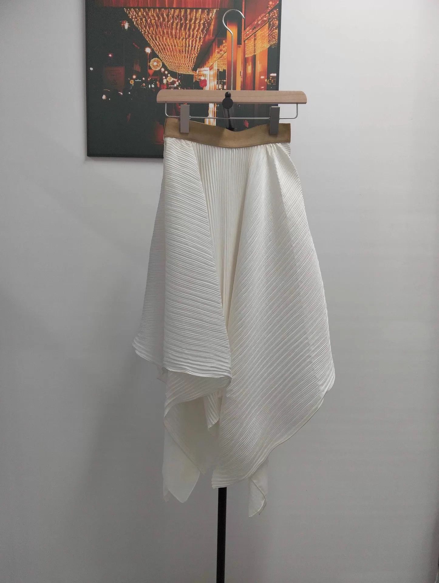 Loewe Loewe Asymmetric Pleated Skirt FR34 Size 25" / US 0 / IT 36 - 2 Thumbnail