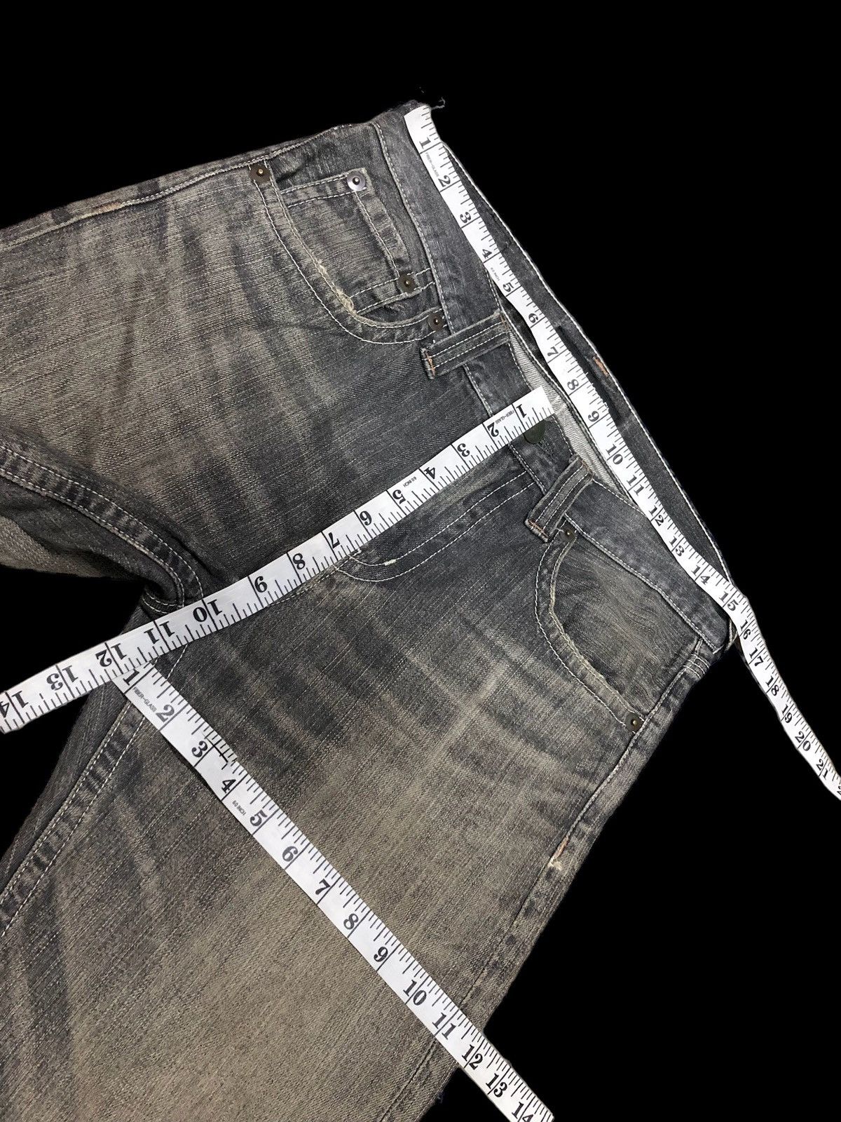 Uniqlo FLARE RUSTY VINTAGEUNIQLO DISTRESSED DENIM Size US 31 - 10 Thumbnail