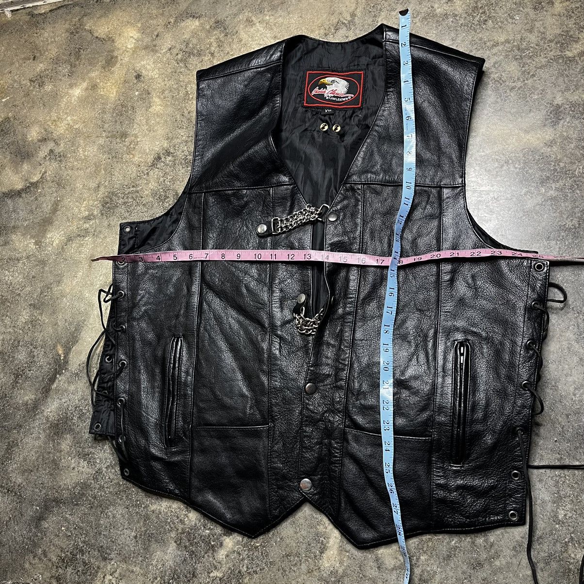 Vintage vintage black leather biker skull chain vest Size US XXL / EU 58 / 5 - 12 Thumbnail