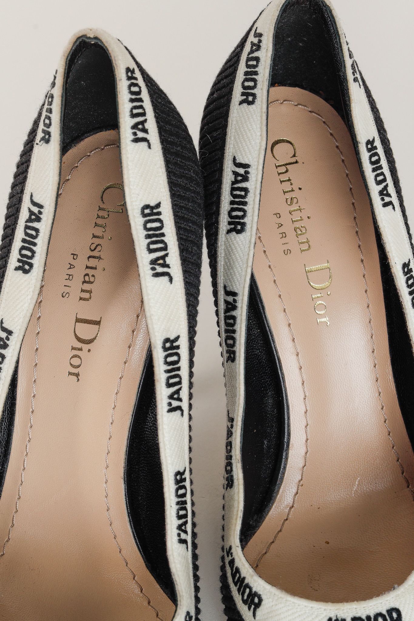 Dior Christian Dior J'ADIOR Ribbon Trim Pointed Toe Fabric Pumps Size US 5.5 / IT 35.5 - 7 Thumbnail