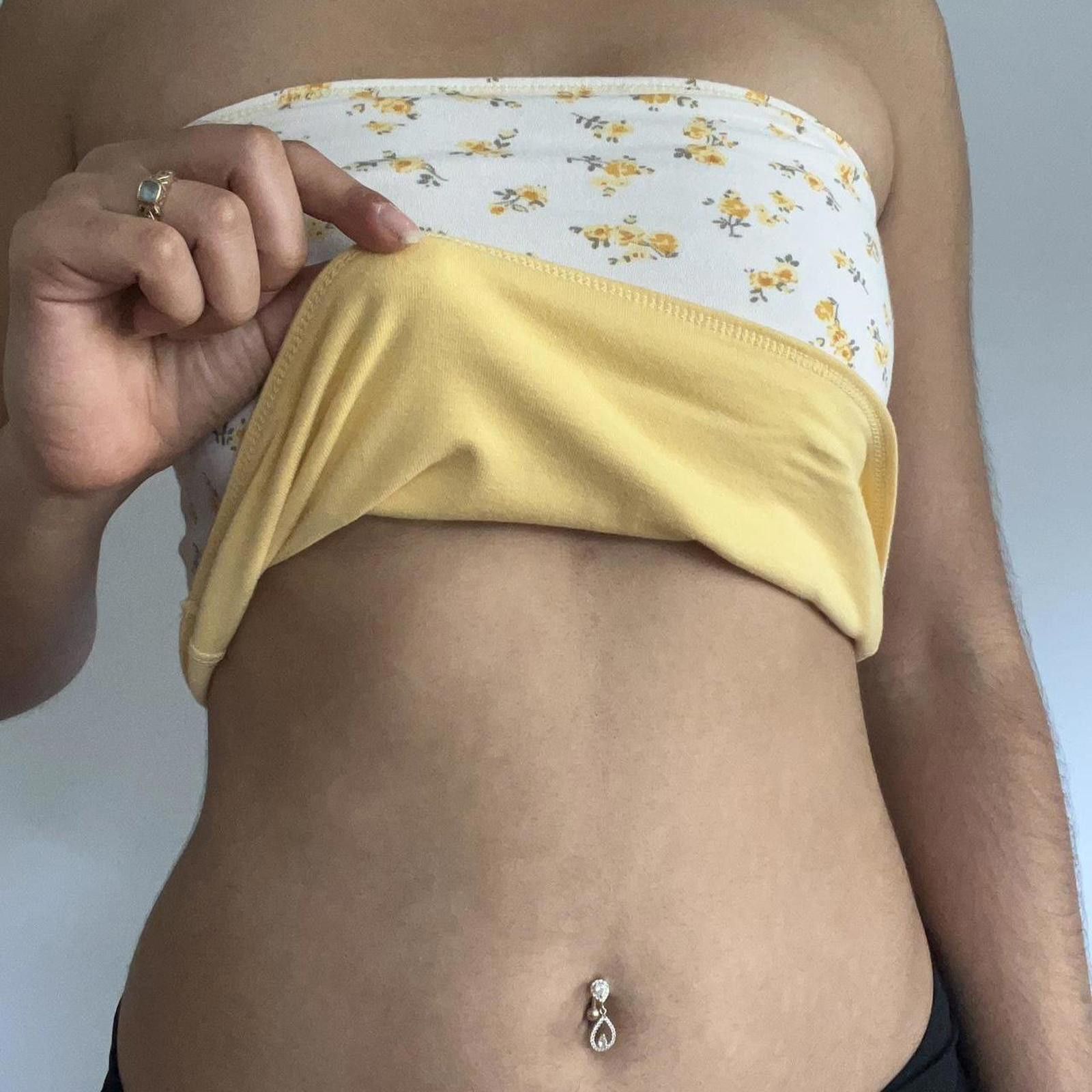 Other Yellow and white floral tube top #floral #tubetop Size M / US 6-8 / IT 42-44 - 4 Thumbnail