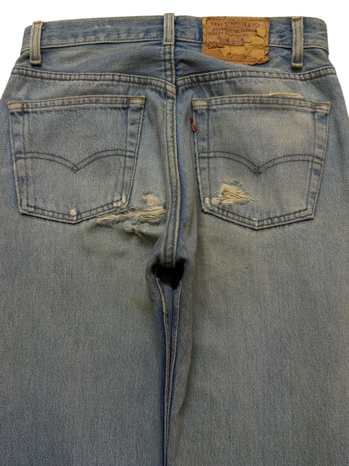 Levi's Vintage 80s Usa Levis 501 Blue Mud Wash Ripped Distressed Size 27" / US 4 / IT 40 - 4 Thumbnail