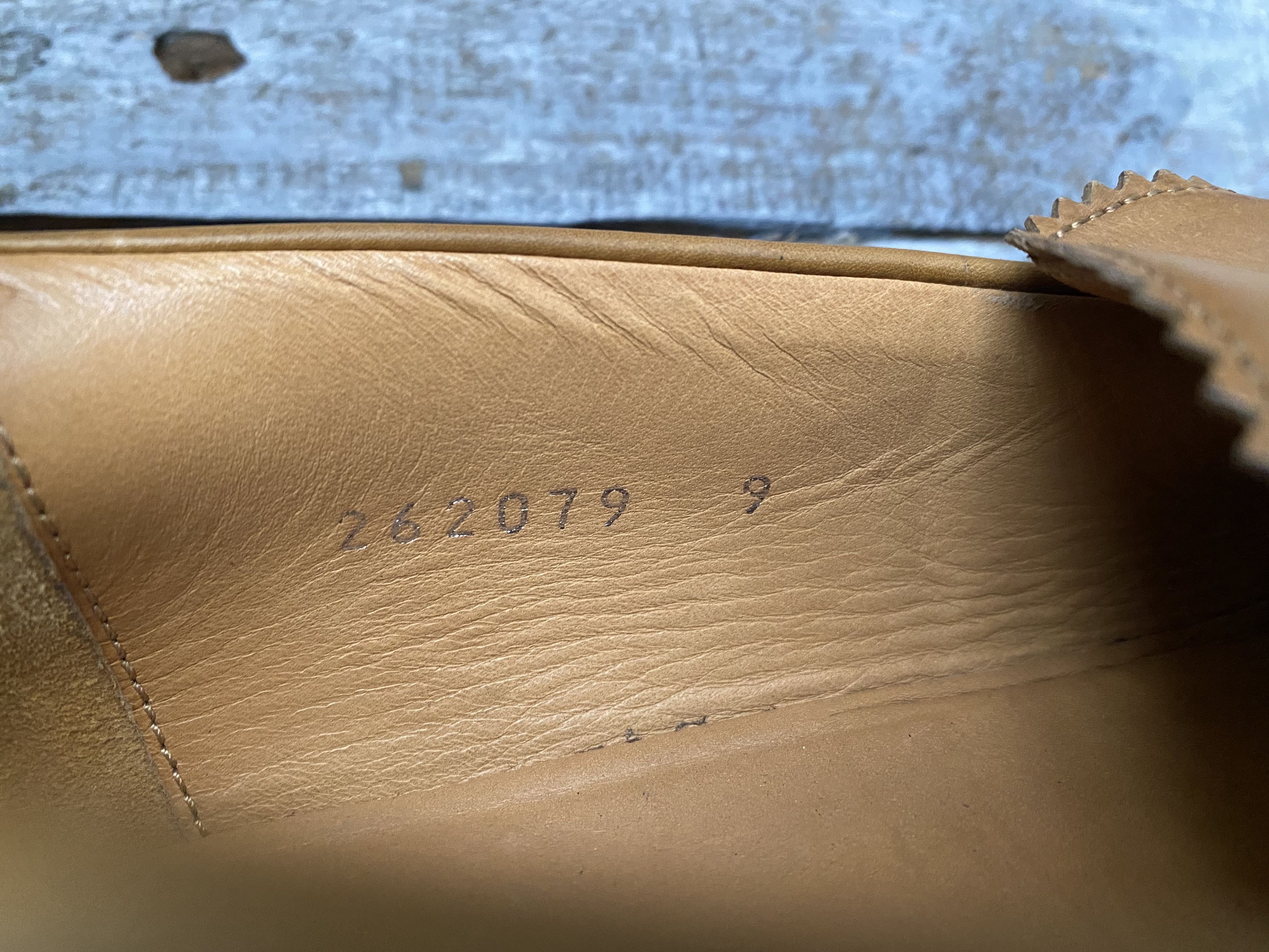 Gucci Gucci penny leather loafers uk 9 Size US 10 / EU 43 - 15 Thumbnail