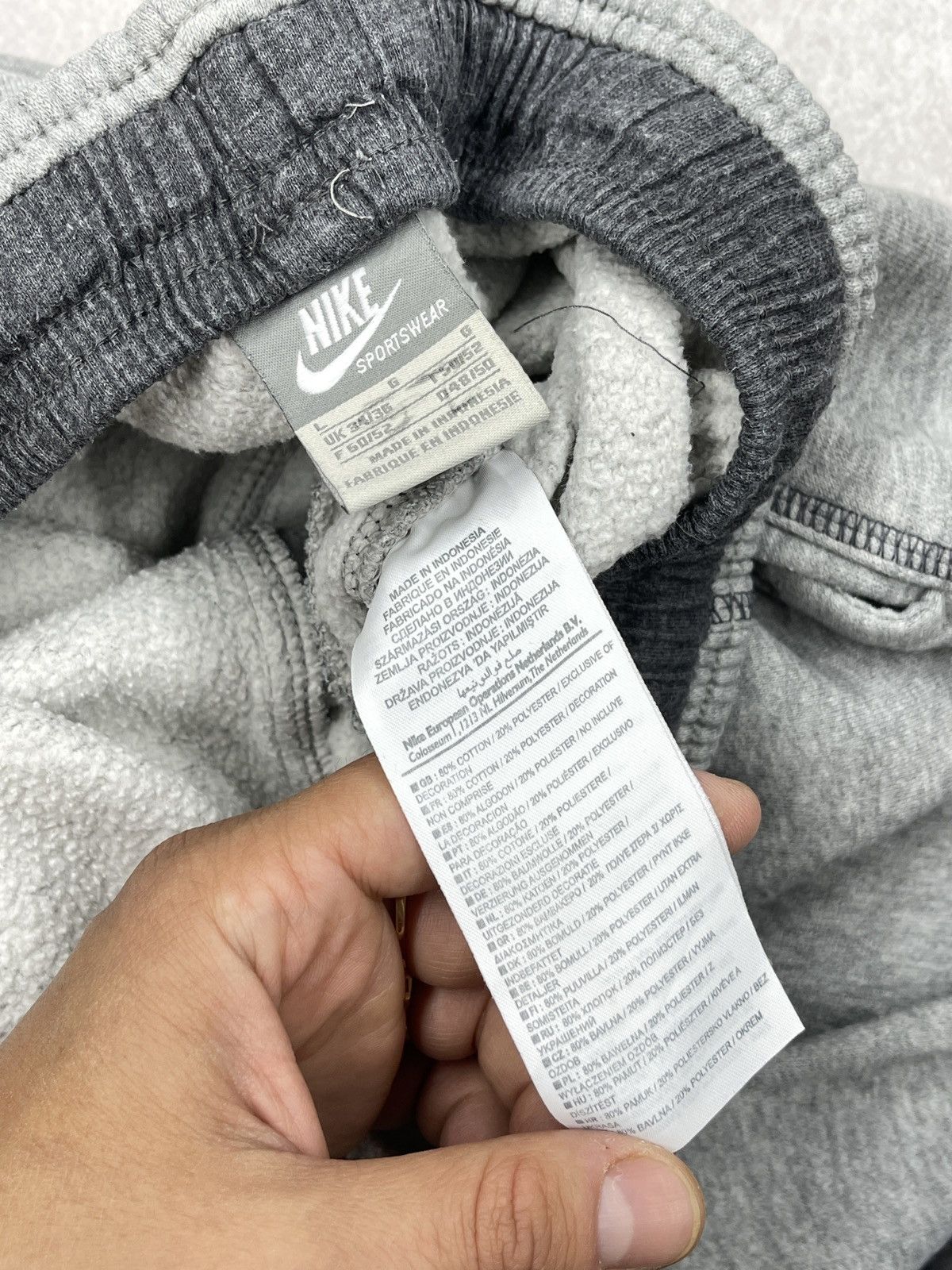 Nike Vintage Nike Basic Baggy Sweatpants Grey Little Swoosh Y2K Size US 34 / EU 50 - 7 Thumbnail