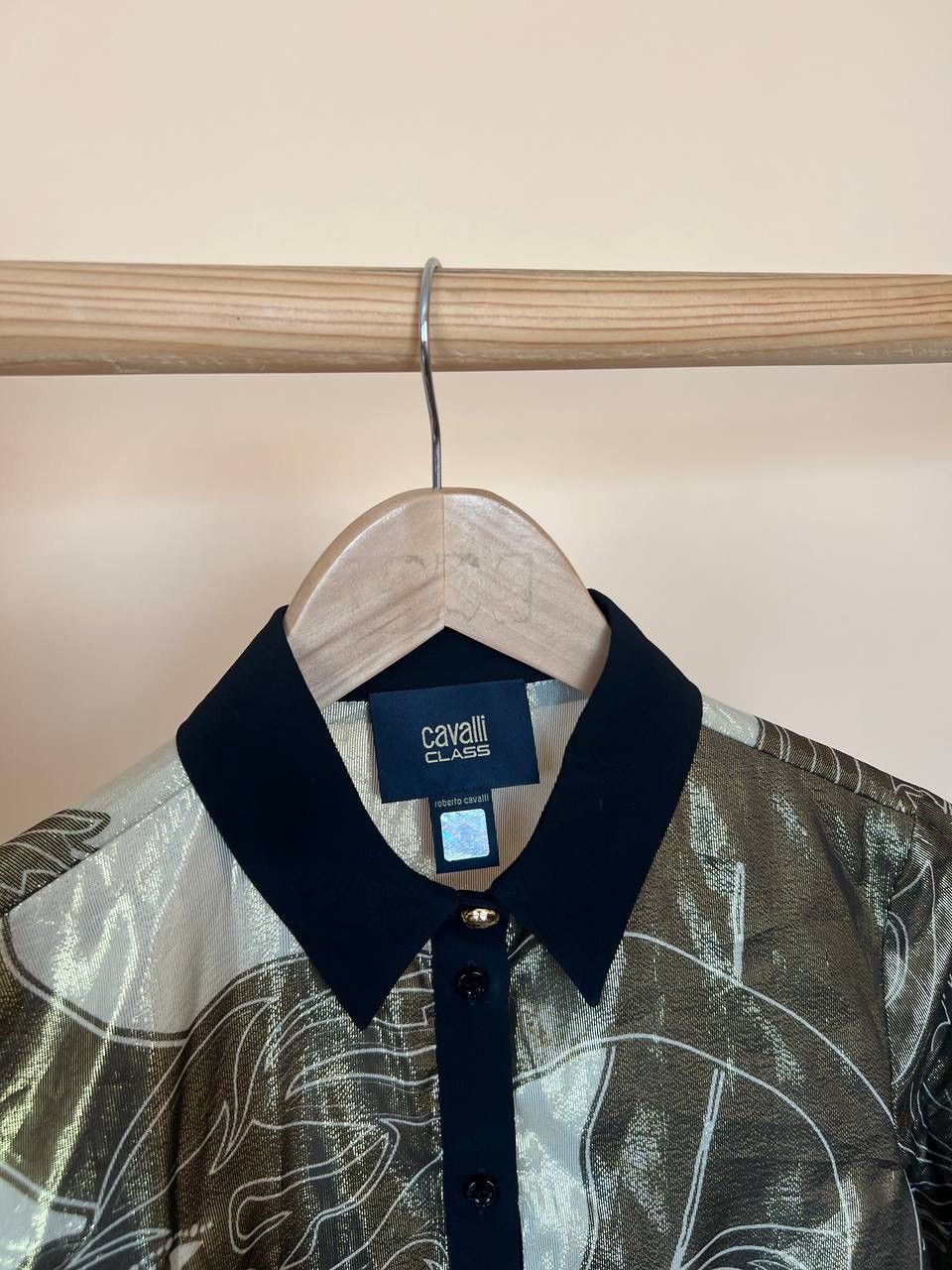 Just Cavalli × Roberto Cavalli Cavalli Class Silk Gold Lion printed shirt Size XS / US 0-2 / IT 36-38 - 2 Thumbnail