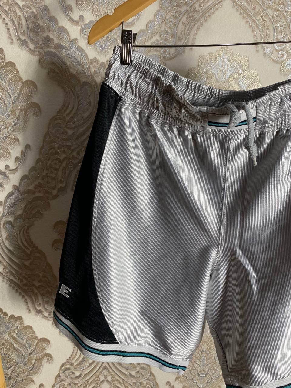 Nike VERY RARE NIKE BASKETBALL NBA RETRO SHORTS DRILL Y2K 90s Size US 35 - 4 Thumbnail