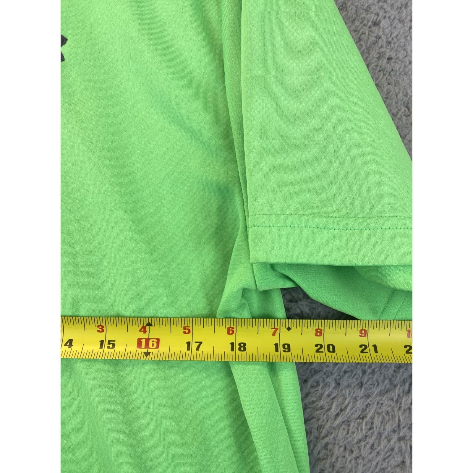 Under Armour Under Armour Golf Men’s L Short Sleeve Polo Dri-Fit Green Stretch 61-12 Shirt/Pol o? (Oops) Size US L / EU 52-54 / 3 - 5 Thumbnail