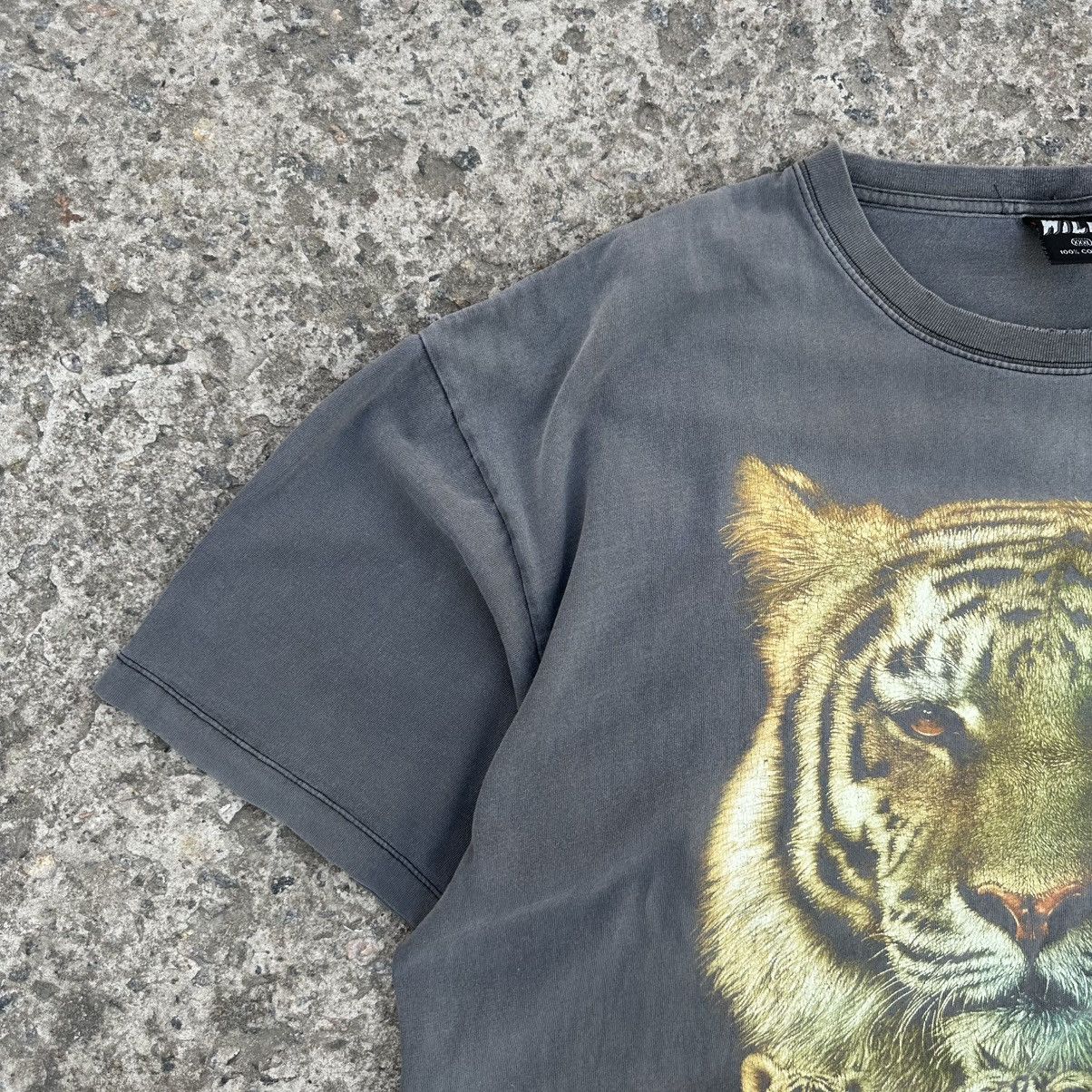Japanese Brand × Vintage Vintage Japanese Style Wild Tiger Logo T-shirts Big Logo Y2K Size US XXL / EU 58 / 5 - 3 Thumbnail
