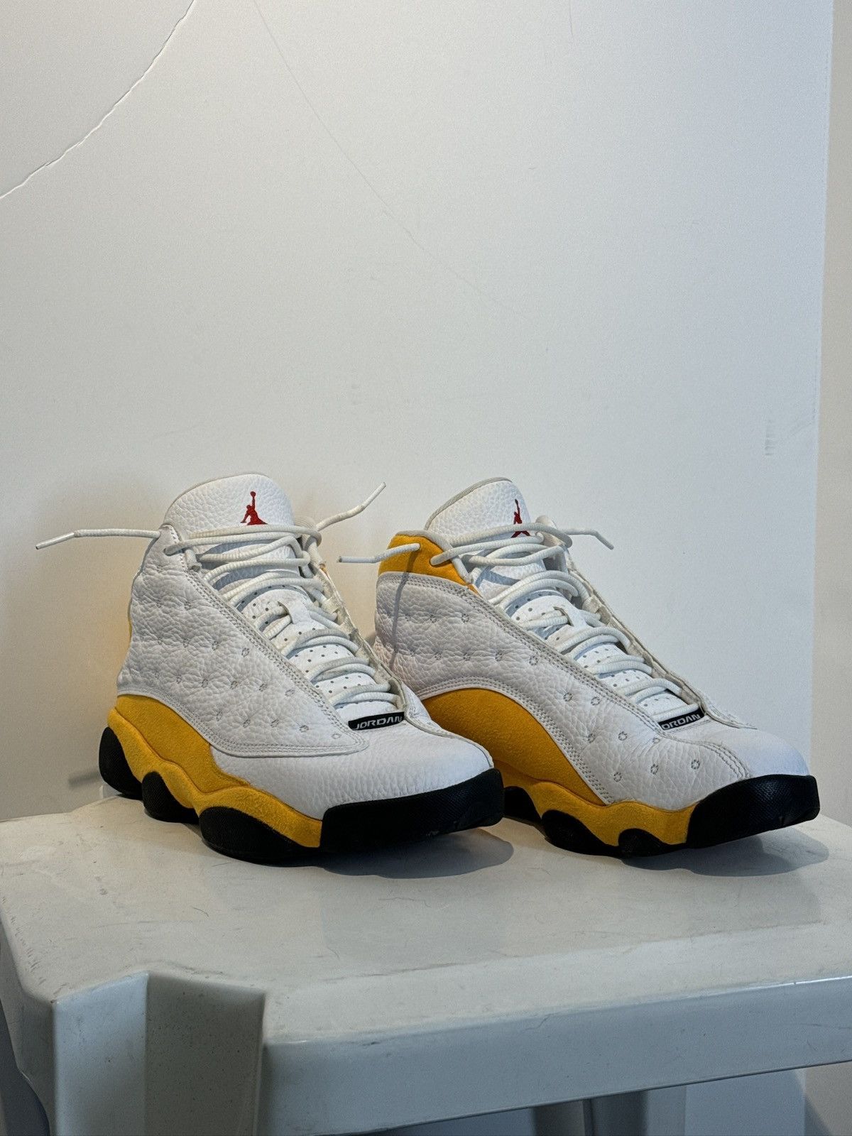 Jordan Brand Jordan 13 Retro del sol Size US 9 / EU 42 - 1 Thumbnail