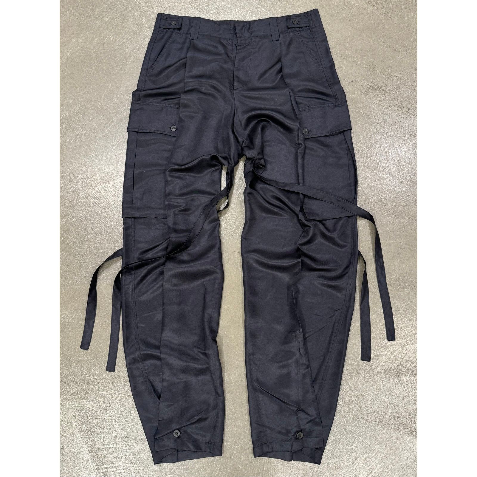 Gucci S/S 2001 Gucci by Tom Ford silk bondage cargo pants Size 32" / US 10 / IT 46 - 1 Thumbnail