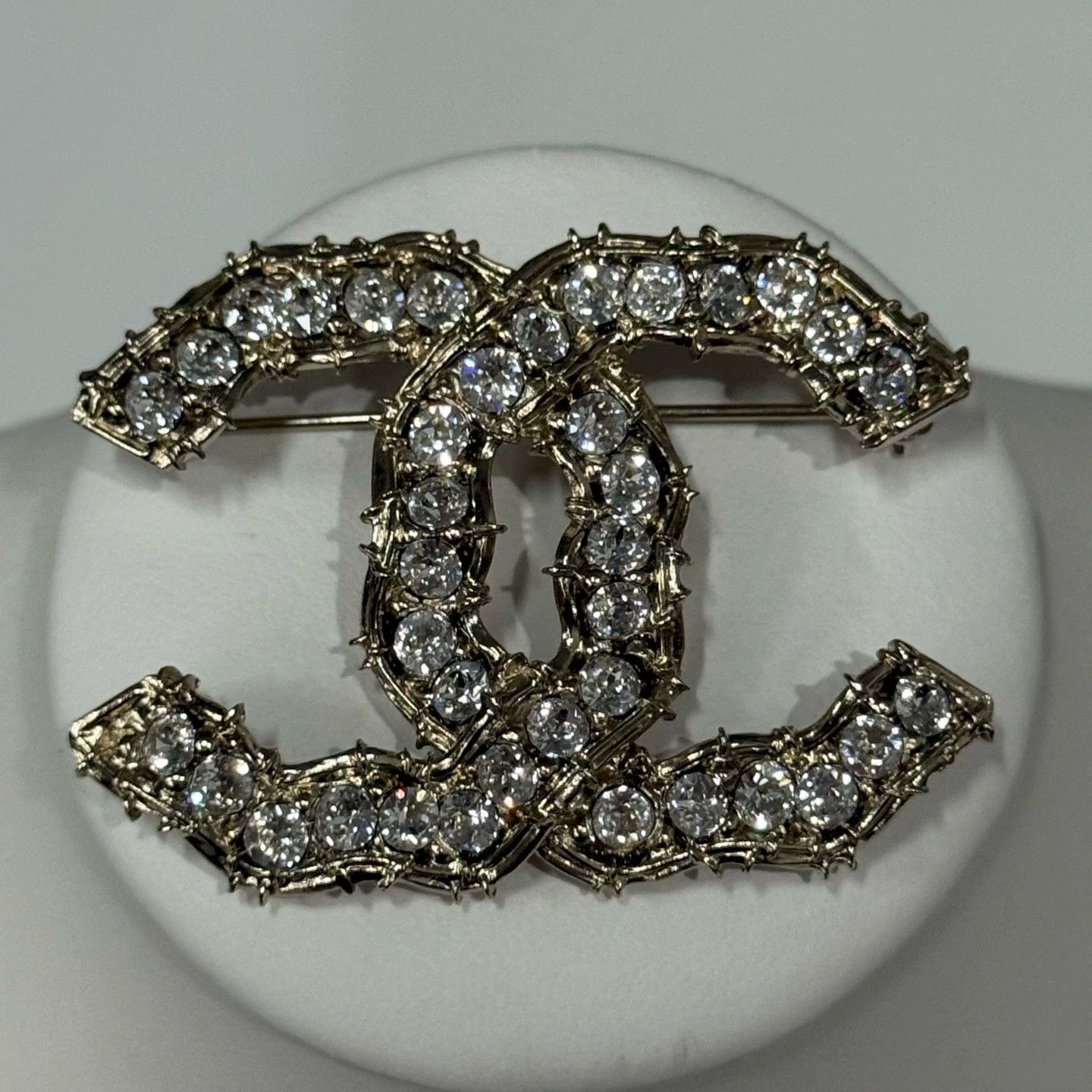 Chanel Chanel New Brooch Size ONE SIZE - 3 Thumbnail
