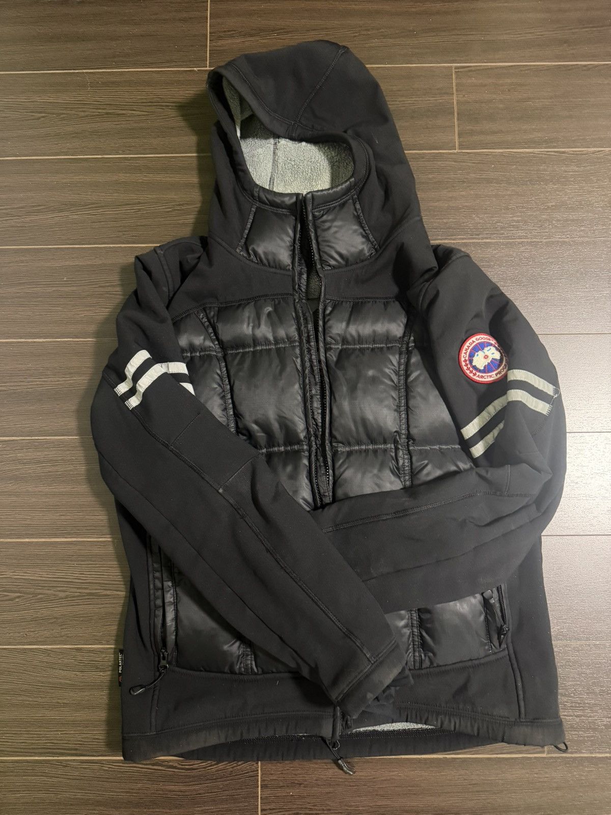 Canada Goose Canada Goose Hybridge hood down Jacket Size US L / EU 52-54 / 3 - 1 Thumbnail