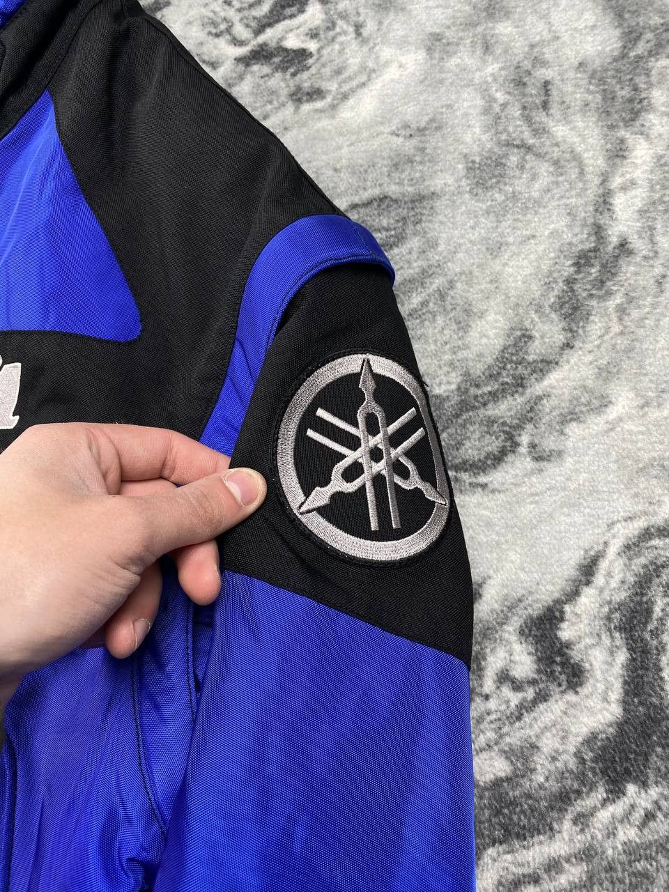 Yamaha Yamaha R1 Moto Racing Transformer Jacket-Vest Big Logo Men Size US S / EU 44-46 / 1 - 5 Thumbnail
