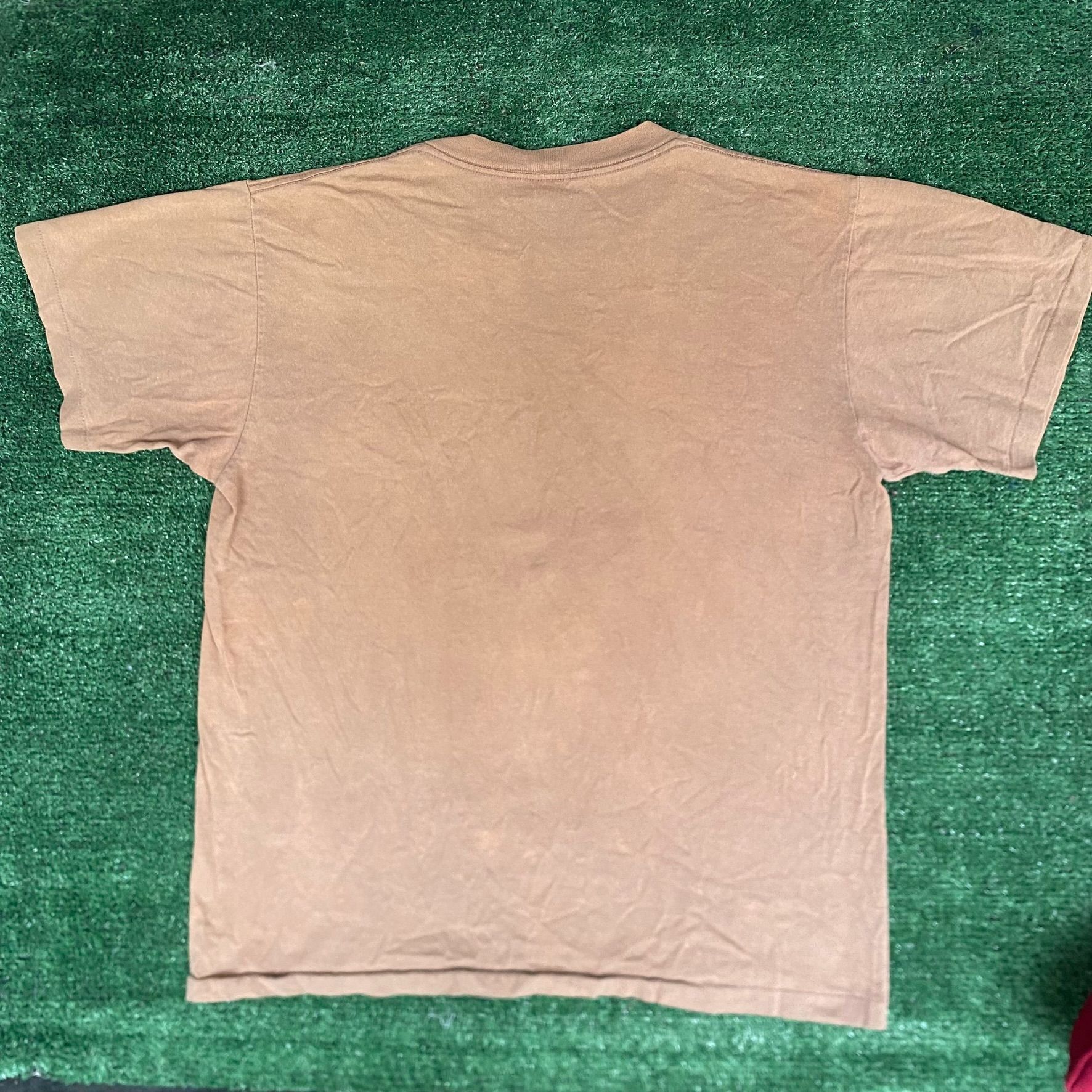 Vintage Vintage 90s Lions Nature Shirt Earth Animal Artwork Tan Tee Size US L / EU 52-54 / 3 - 6 Thumbnail