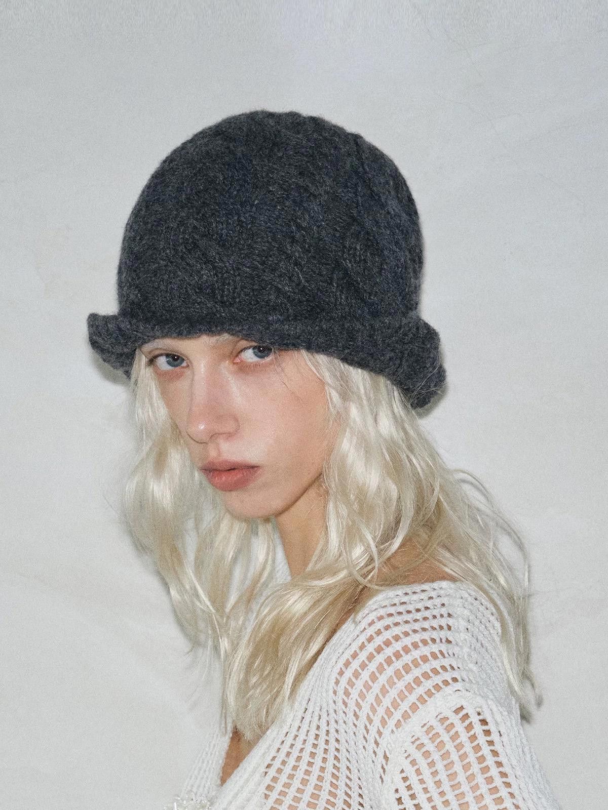 Japanese Brand Minimalist Retro Wool Unisex No Cuff Knit Beanie Hat Grey Size ONE SIZE - 1 Thumbnail
