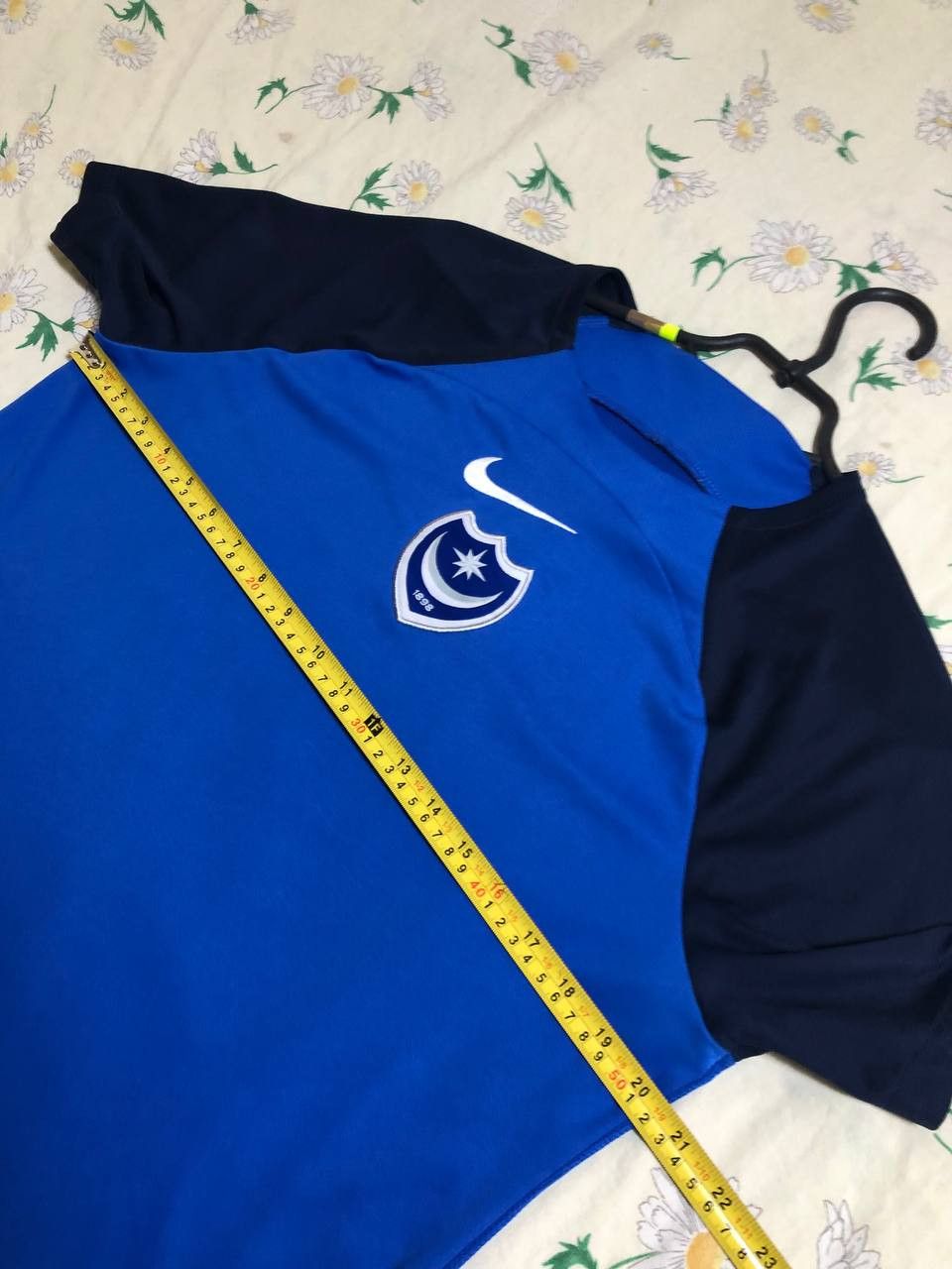 Nike PORTSMOUTH 2018 2020 TRAINING FOOTBALL SHIRT SOCCER Size US L / EU 52-54 / 3 - 5 Thumbnail
