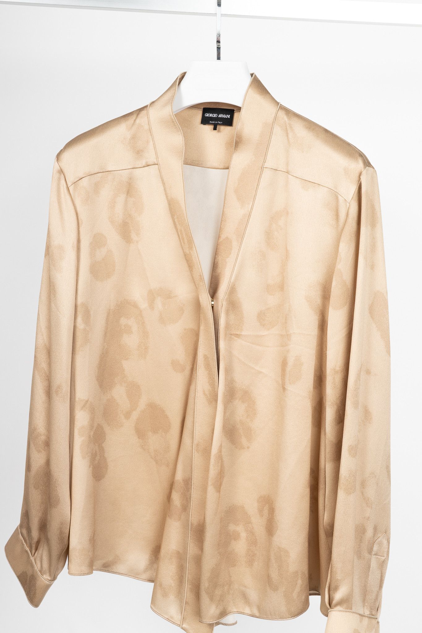 Giorgio Armani Giorgio Armani AW24 Gold Leopard Silk Long-Sleeve Shirt Size XL / US 12-14 / IT 48-50 - 3 Thumbnail
