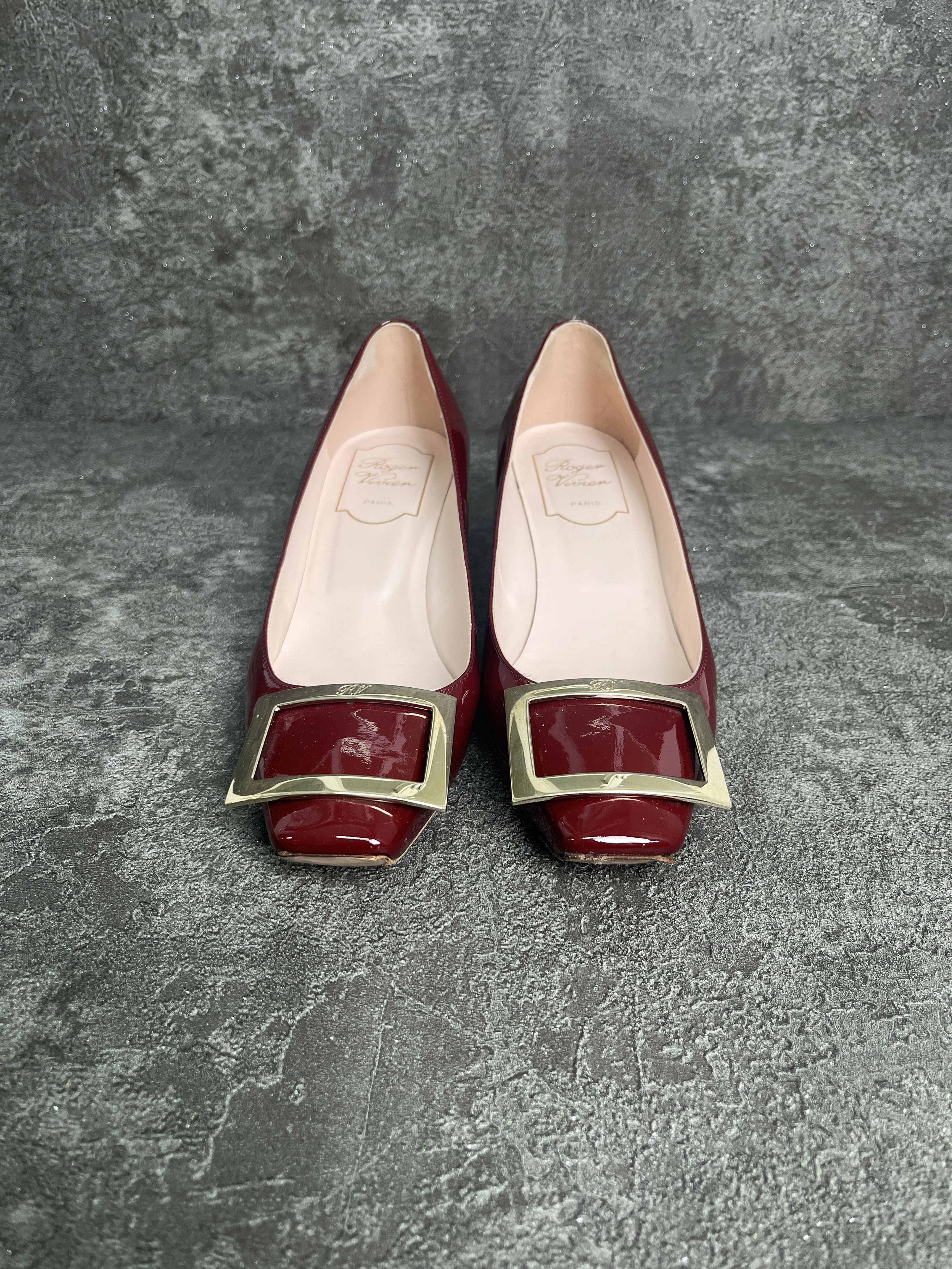 Roger Vivier Roger Vivier Burgundy Patent Pumps Size US 6 / IT 36 - 4 Thumbnail