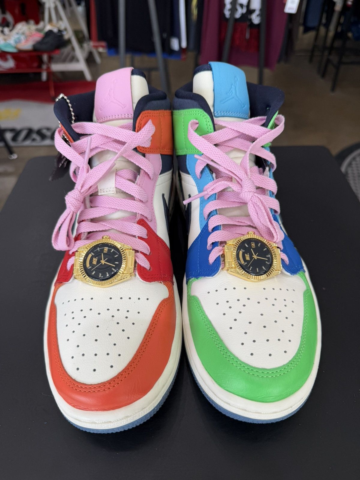 Jordan Brand Air Jordan 1 Mid Fearless Melody Ehsani Size 10.5W/9M (2019) Size US 10.5 / EU 43-44 - 2 Thumbnail