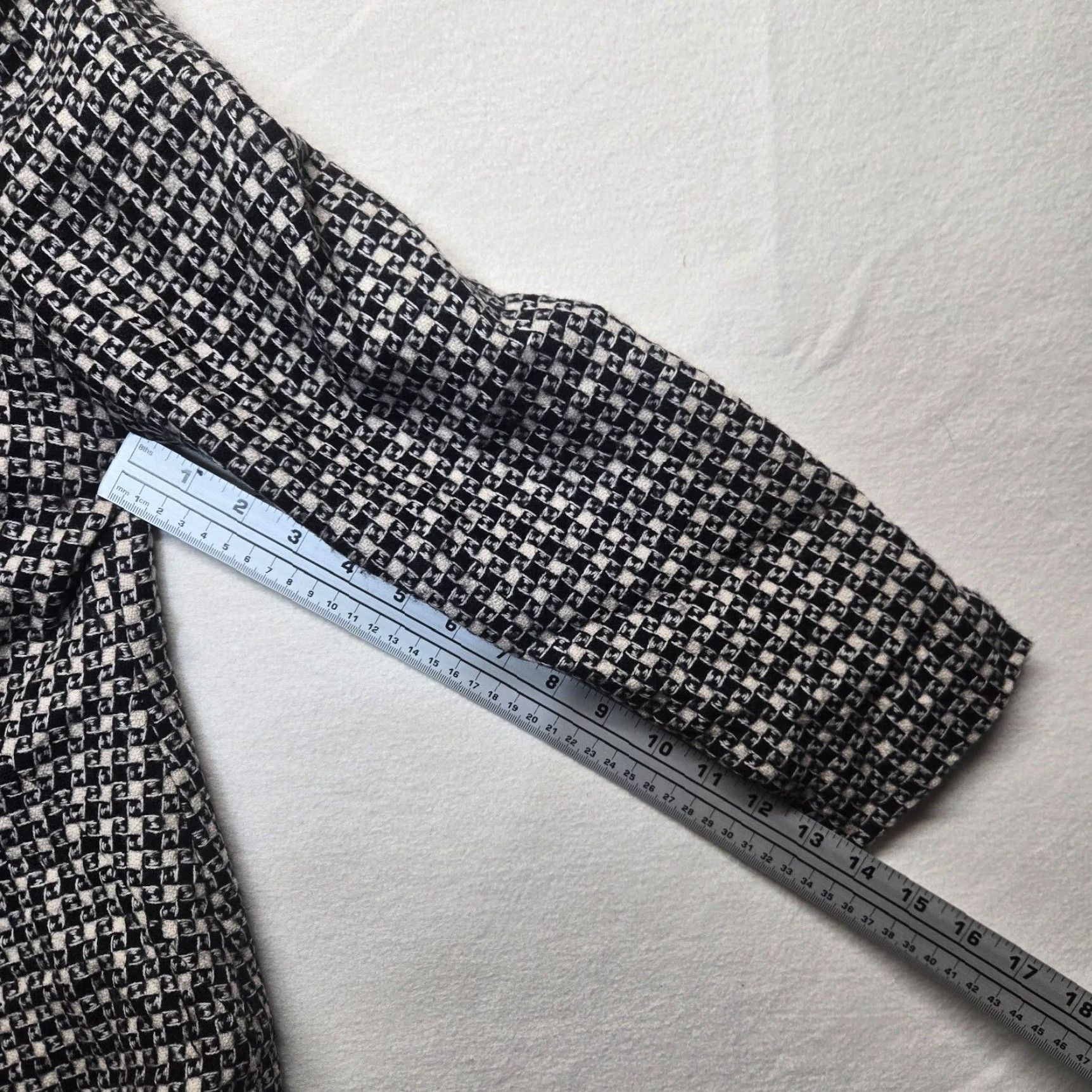 Talbots Talbots Gray Black Check Jacket Blazer Suit Top Gray 100% Wool Adult Women's 6 Size M / US 6-8 / IT 42-44 - 7 Thumbnail