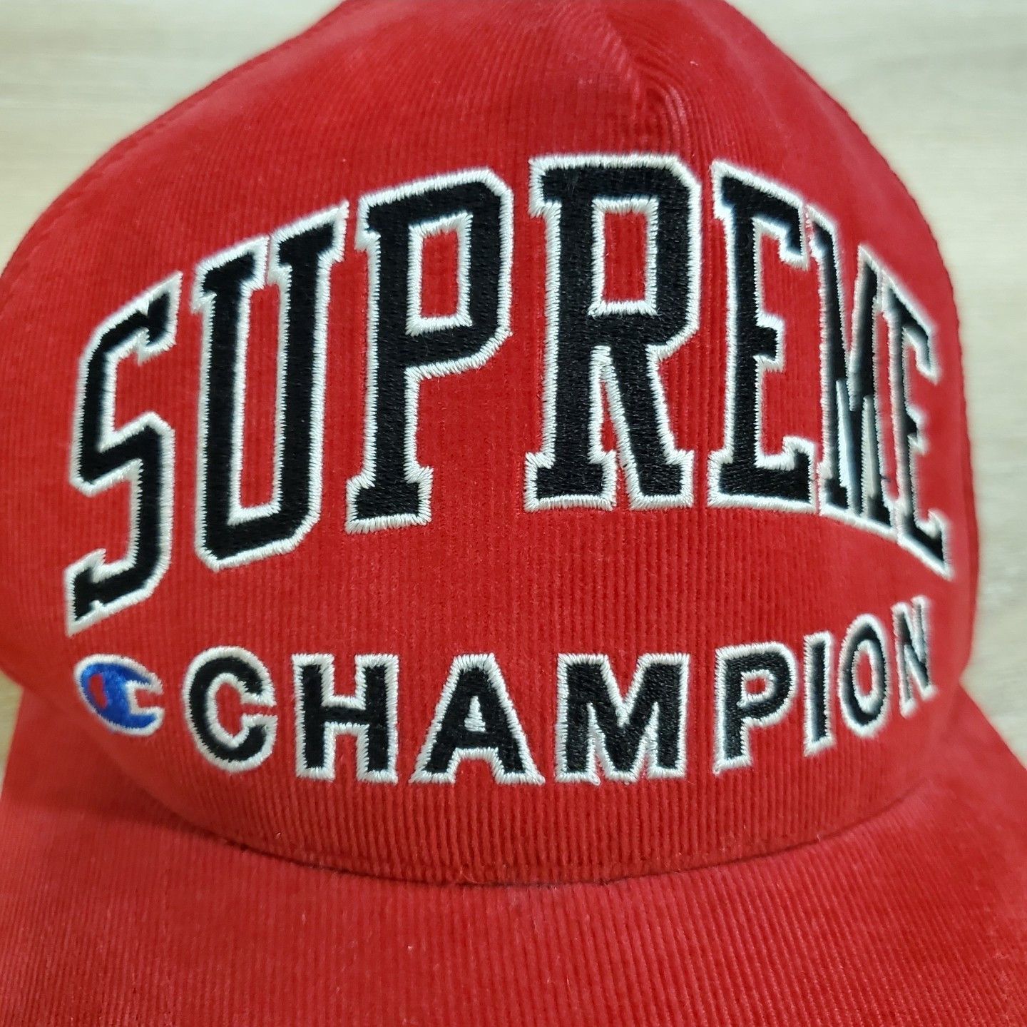 Champion × Supreme Supreme x Champion Embroidered Logo red 5-panel hat SS17 Size ONE SIZE - 5 Thumbnail